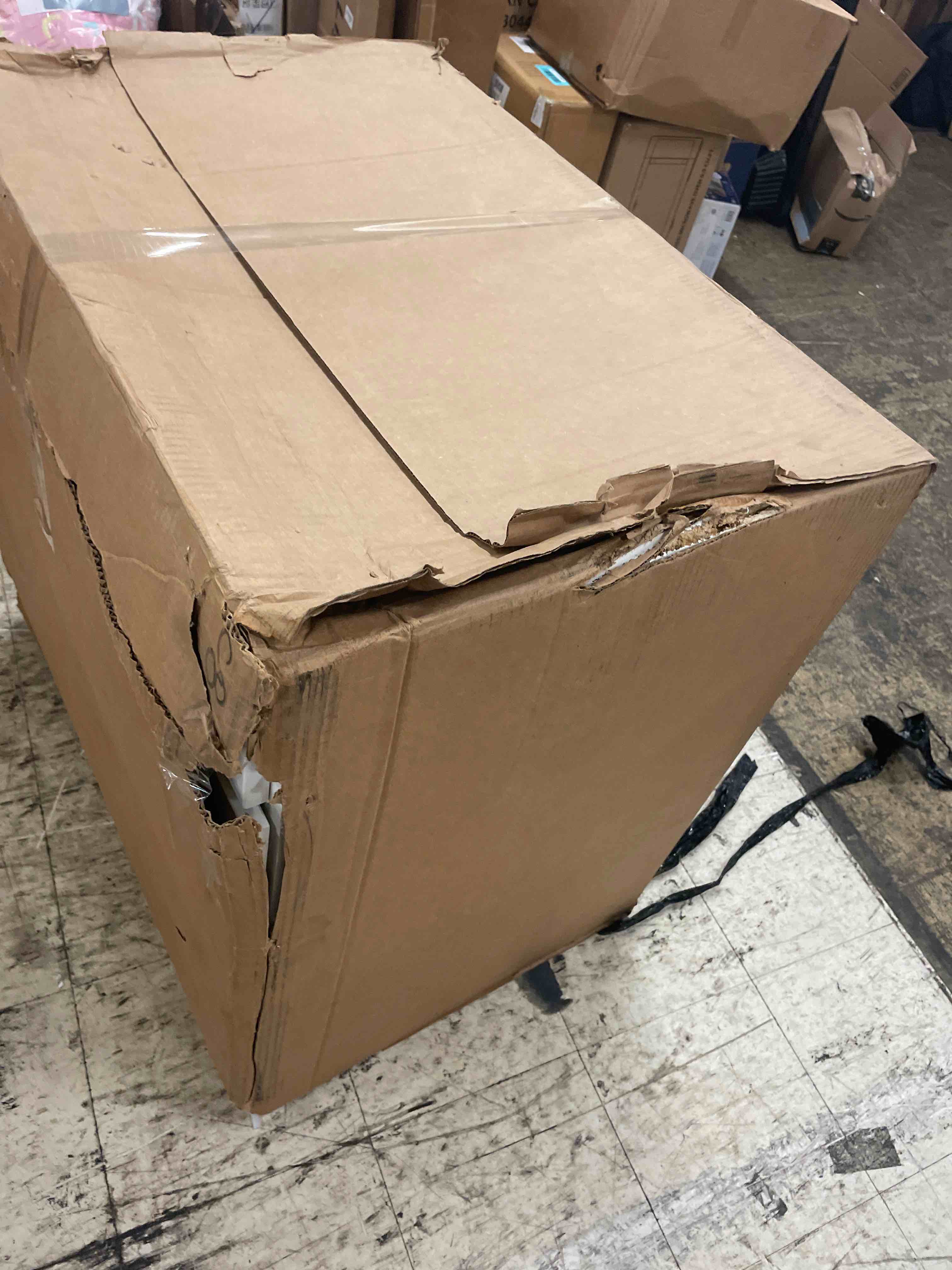 https://s3.amazonaws.com/lotting-images-prod/phillipi/GRA2158881_1754006033113.jpeg