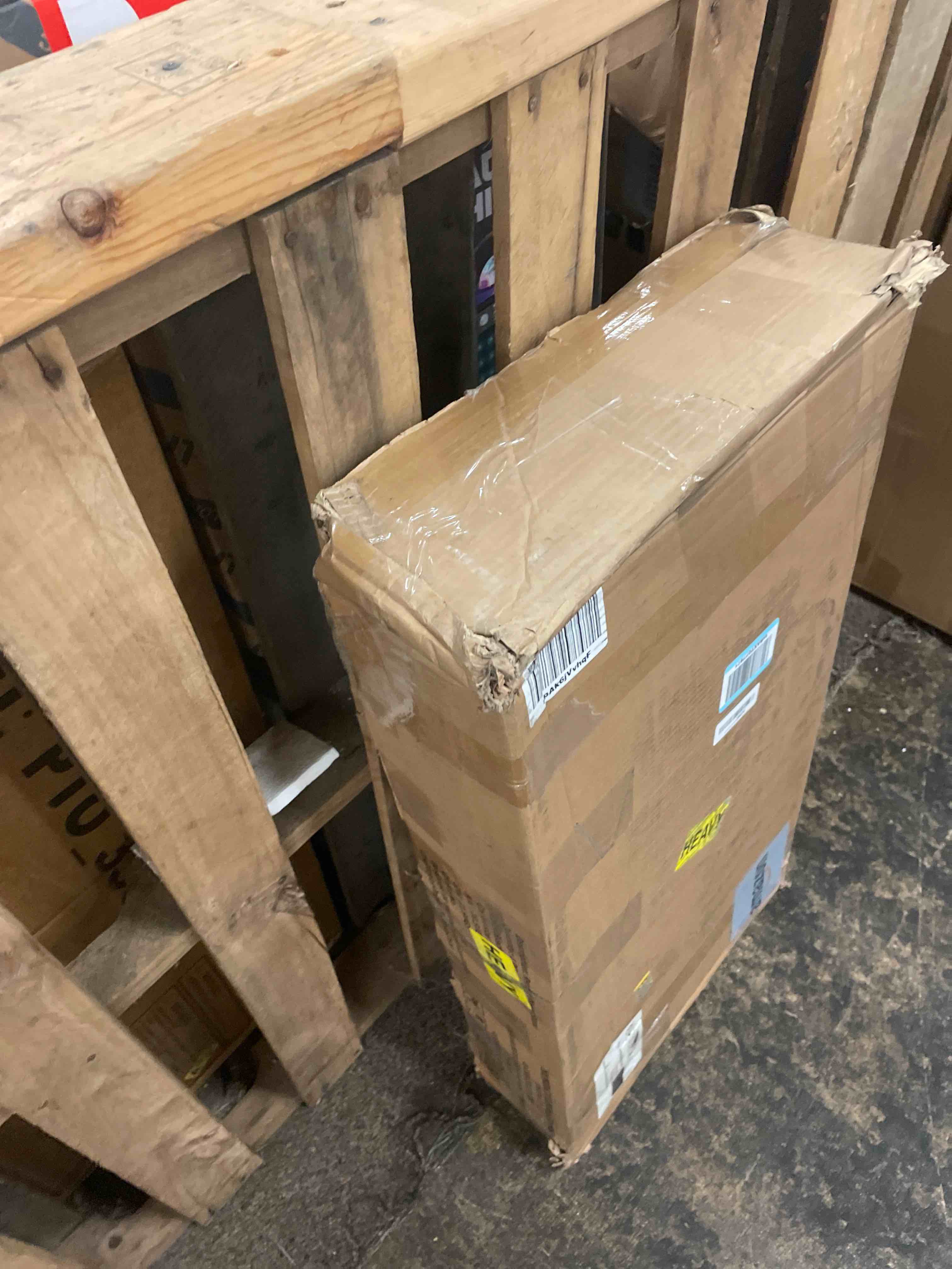 https://s3.amazonaws.com/lotting-images-prod/phillipi/GRA2158915_1754000067811.jpeg