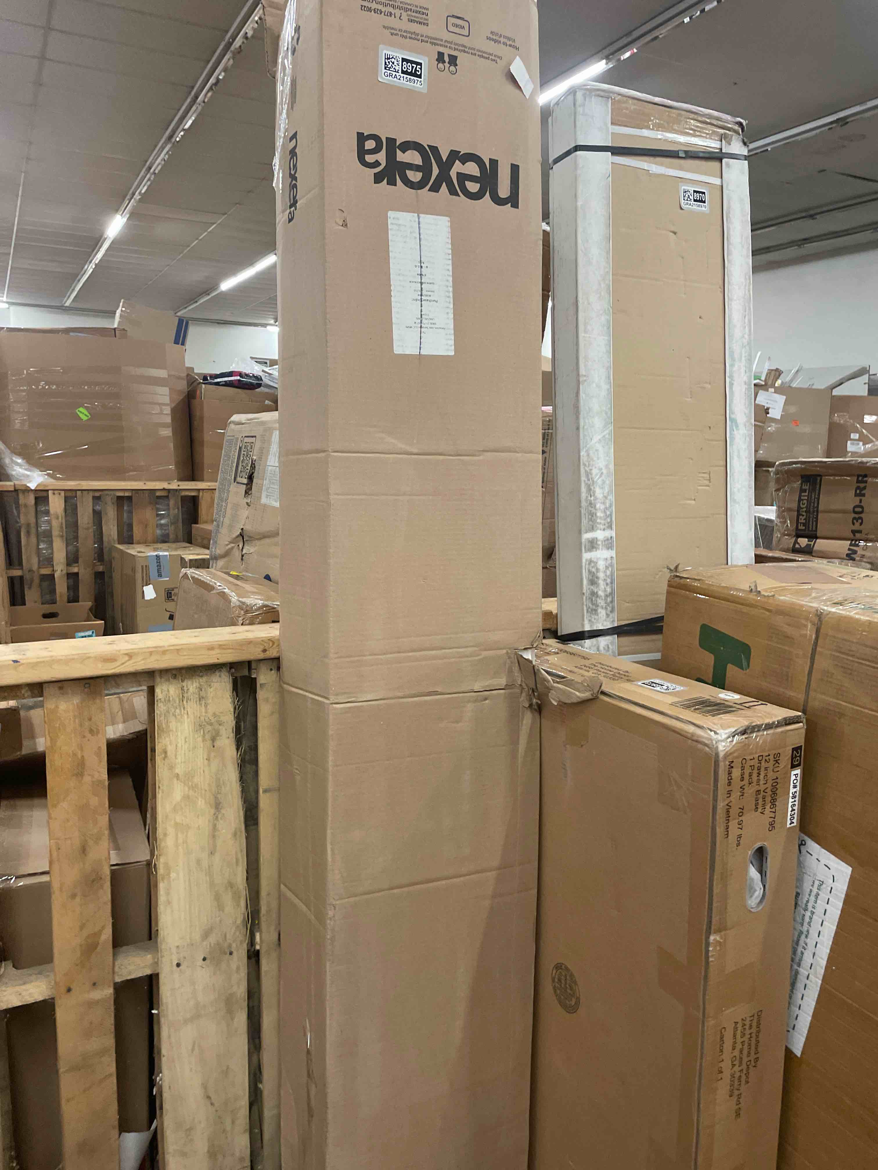 https://s3.amazonaws.com/lotting-images-prod/phillipi/GRA2158975_1754636258614.jpeg