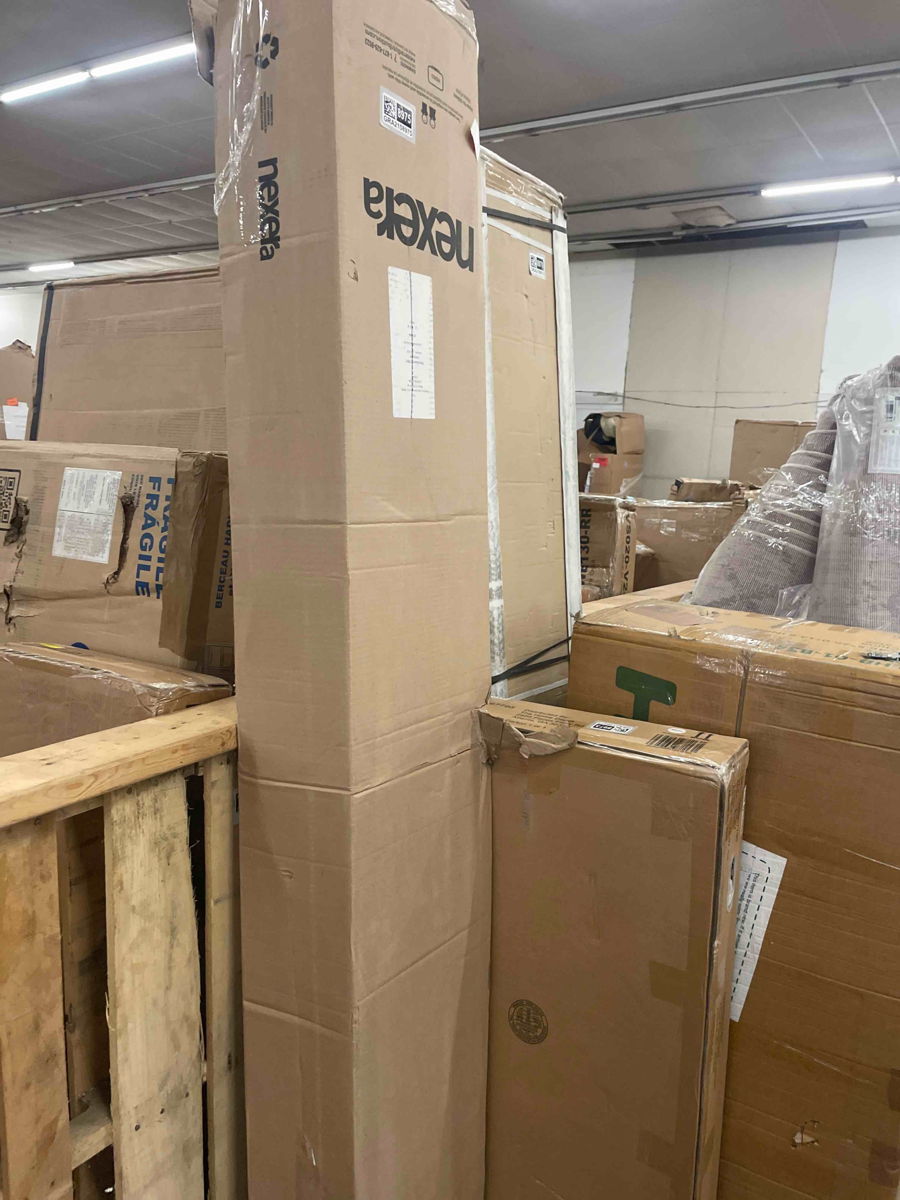 https://s3.amazonaws.com/lotting-images-prod/phillipi/GRA2158975_1754636260526.jpeg