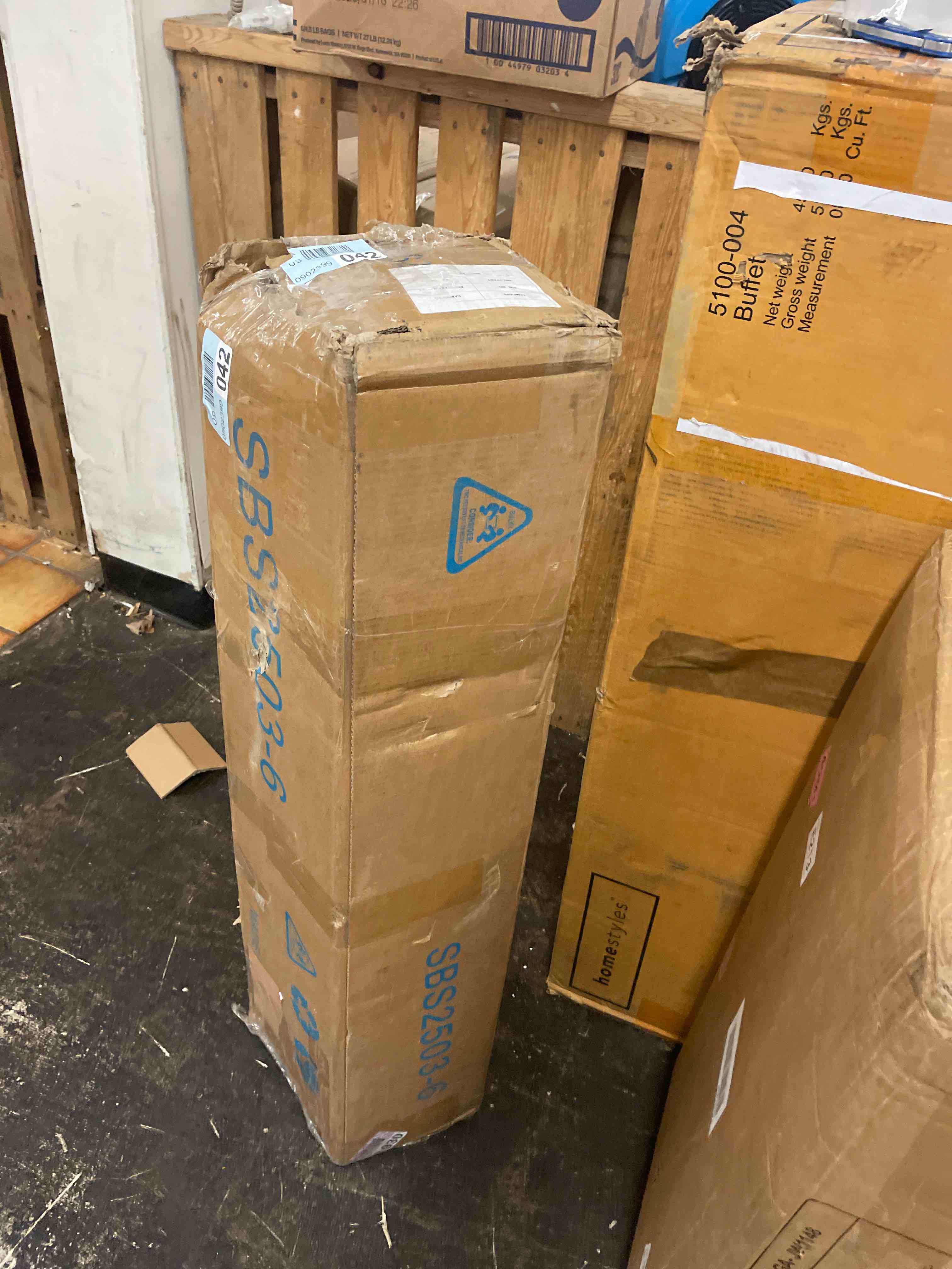 https://s3.amazonaws.com/lotting-images-prod/phillipi/GRA2158987_1754640973576.jpeg