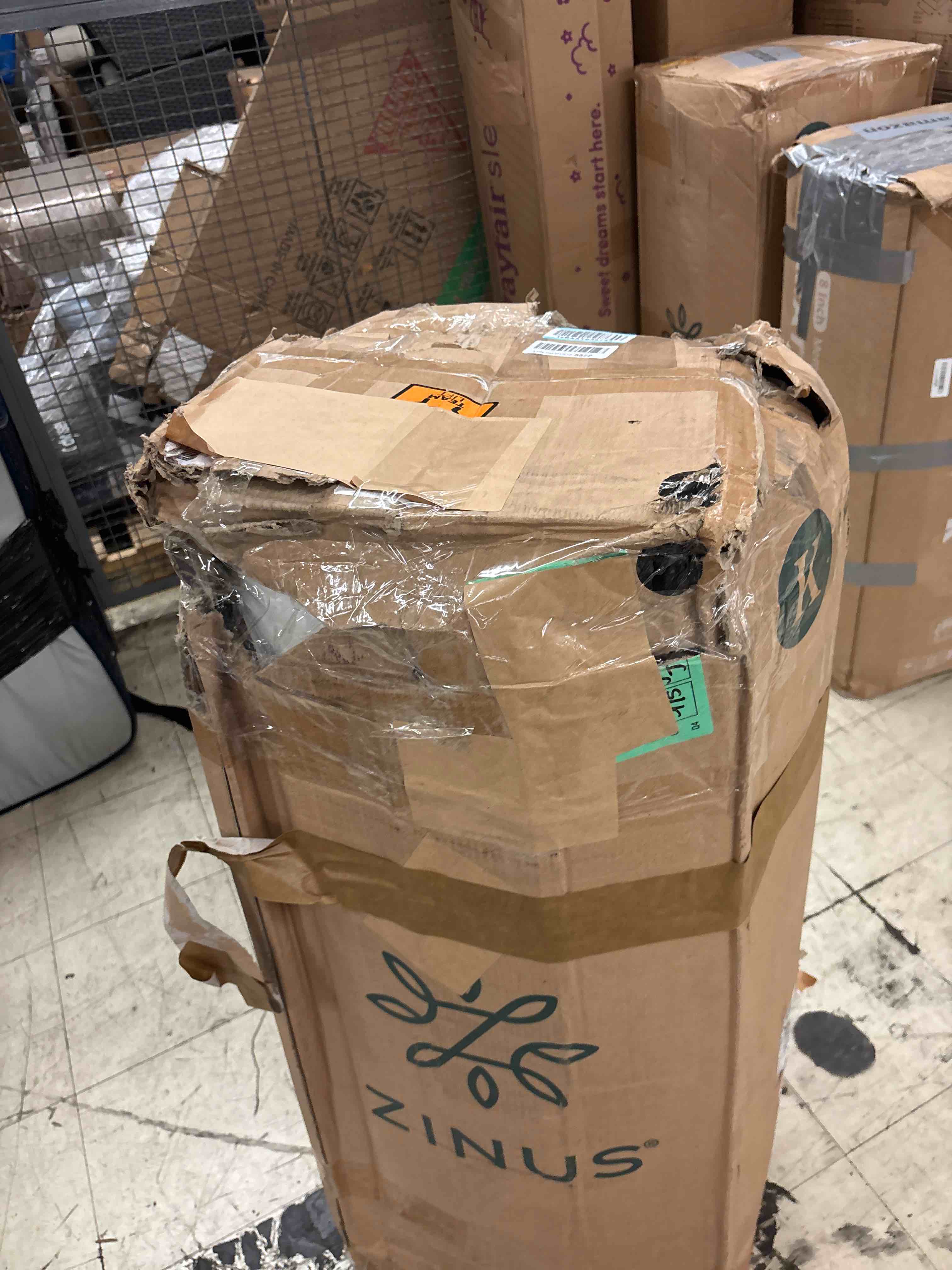 https://s3.amazonaws.com/lotting-images-prod/phillipi/GRA2159021_1754865624720.jpeg