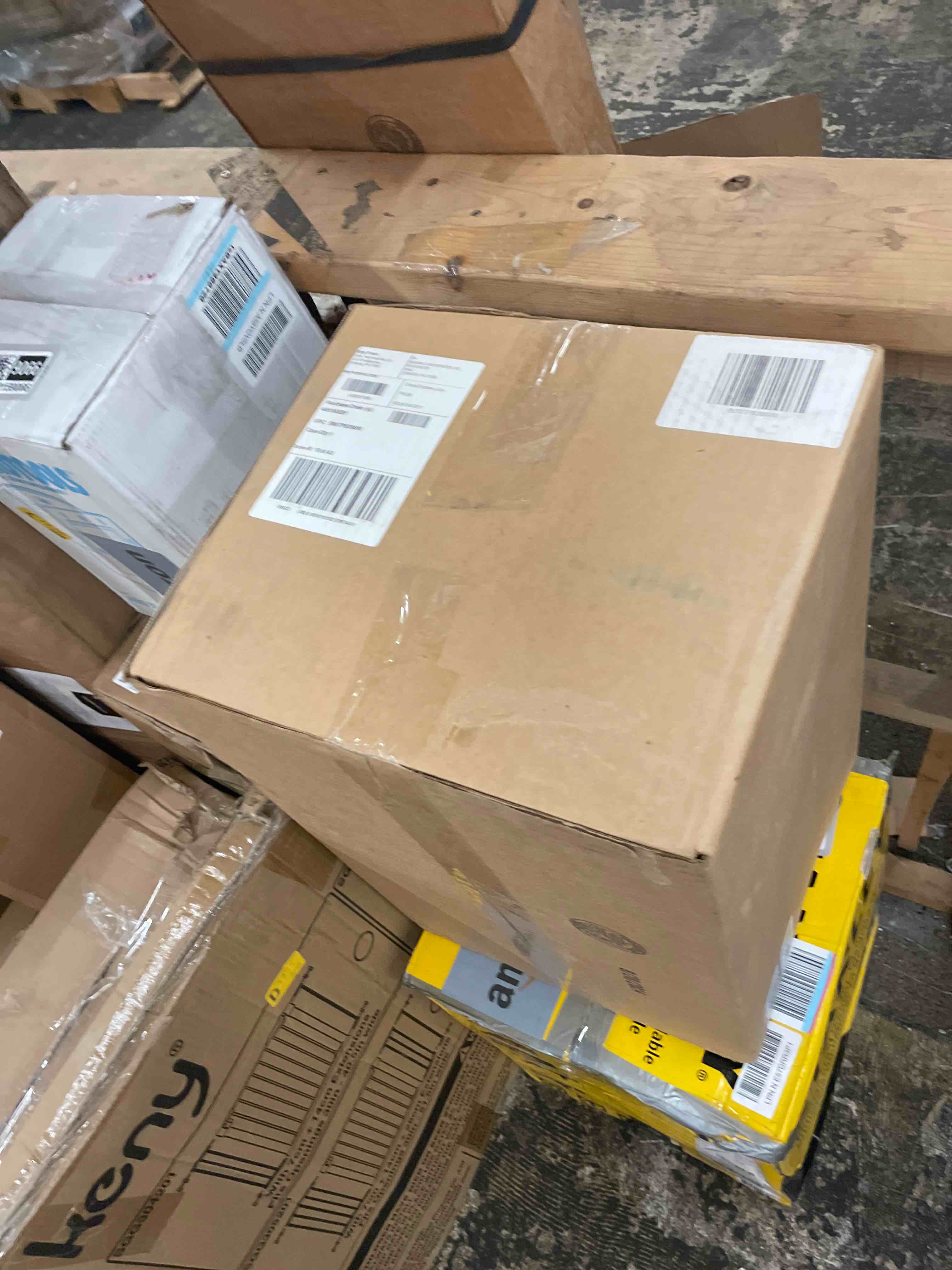 https://s3.amazonaws.com/lotting-images-prod/phillipi/GRA2159057_1754425064264.jpeg