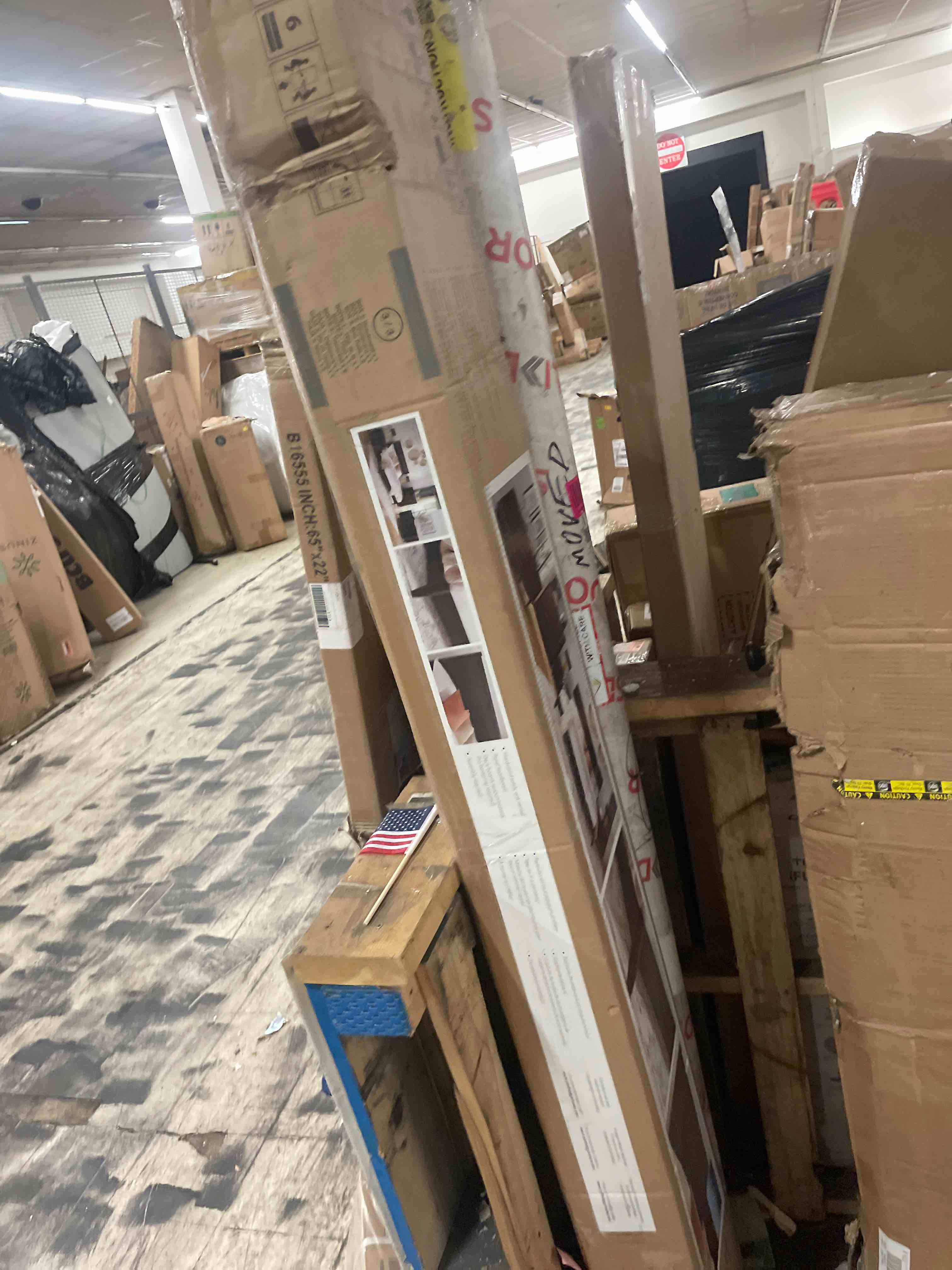 https://s3.amazonaws.com/lotting-images-prod/phillipi/GRA2159131_1754550522648.jpeg