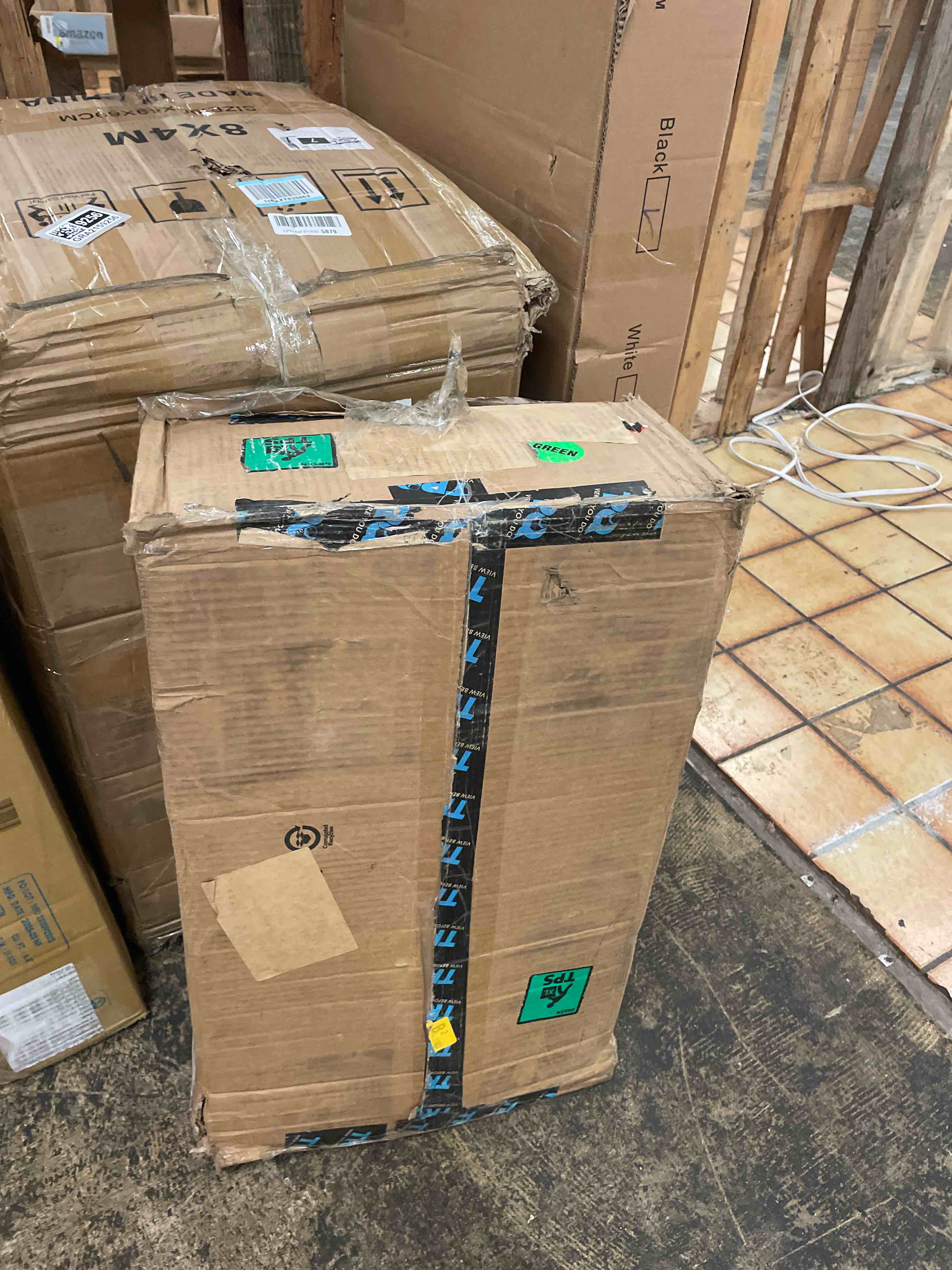 https://s3.amazonaws.com/lotting-images-prod/phillipi/GRA2159258_1754983579204.jpeg