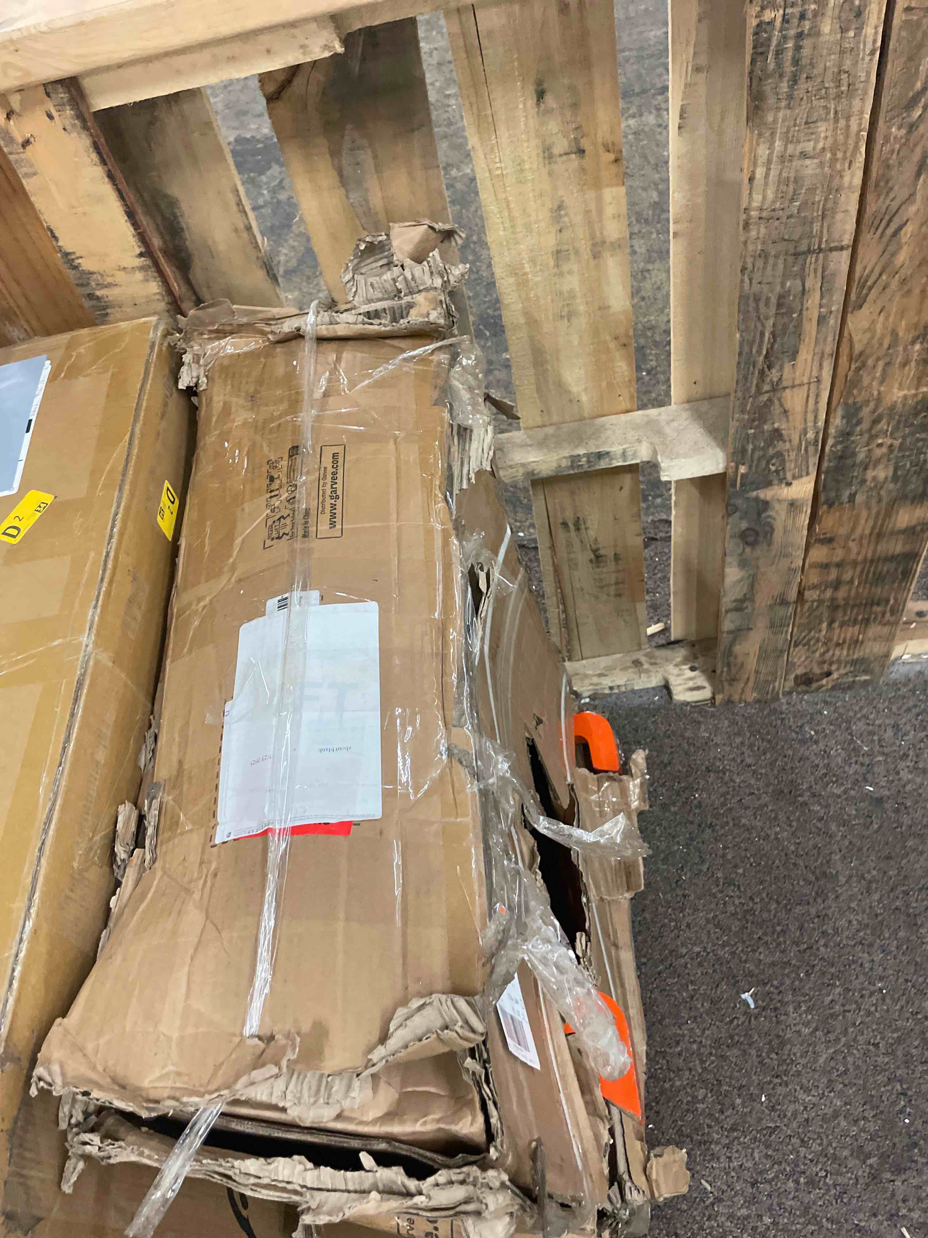 https://s3.amazonaws.com/lotting-images-prod/phillipi/GRA2159377_1755661909847.jpeg
