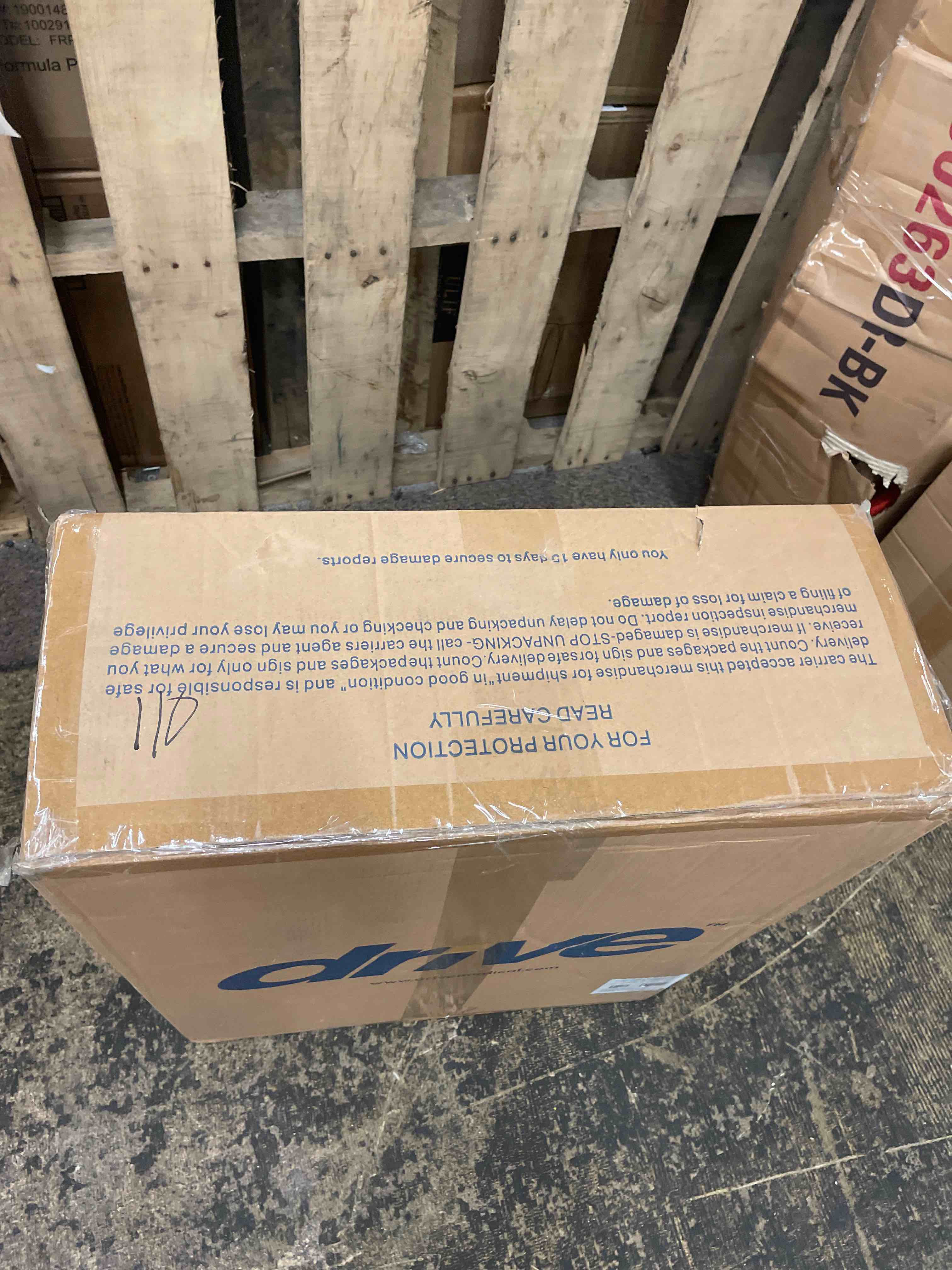 https://s3.amazonaws.com/lotting-images-prod/phillipi/GRA2159442_1755852247410.jpeg
