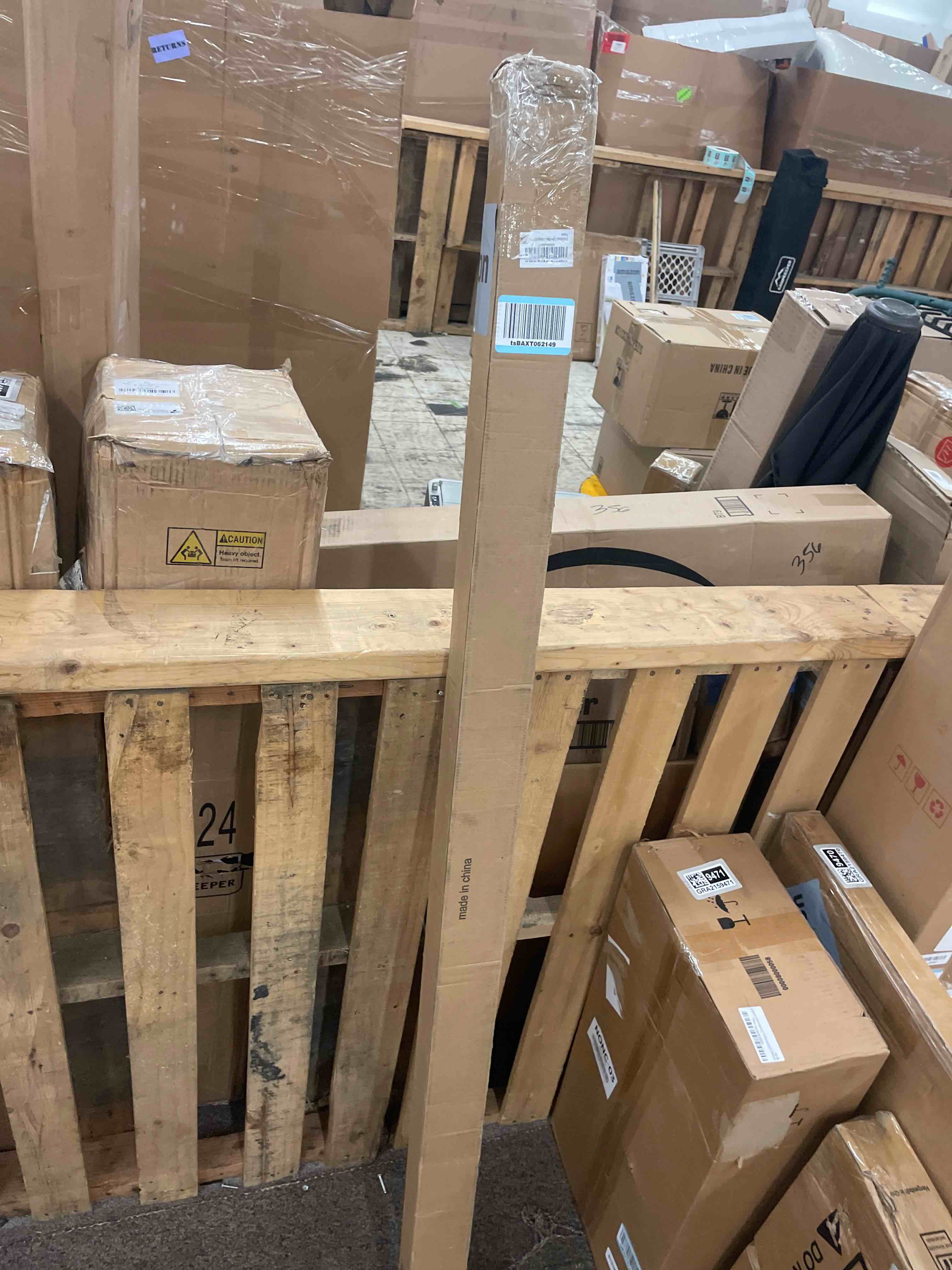 https://s3.amazonaws.com/lotting-images-prod/phillipi/GRA2159476_1755855475453.jpeg