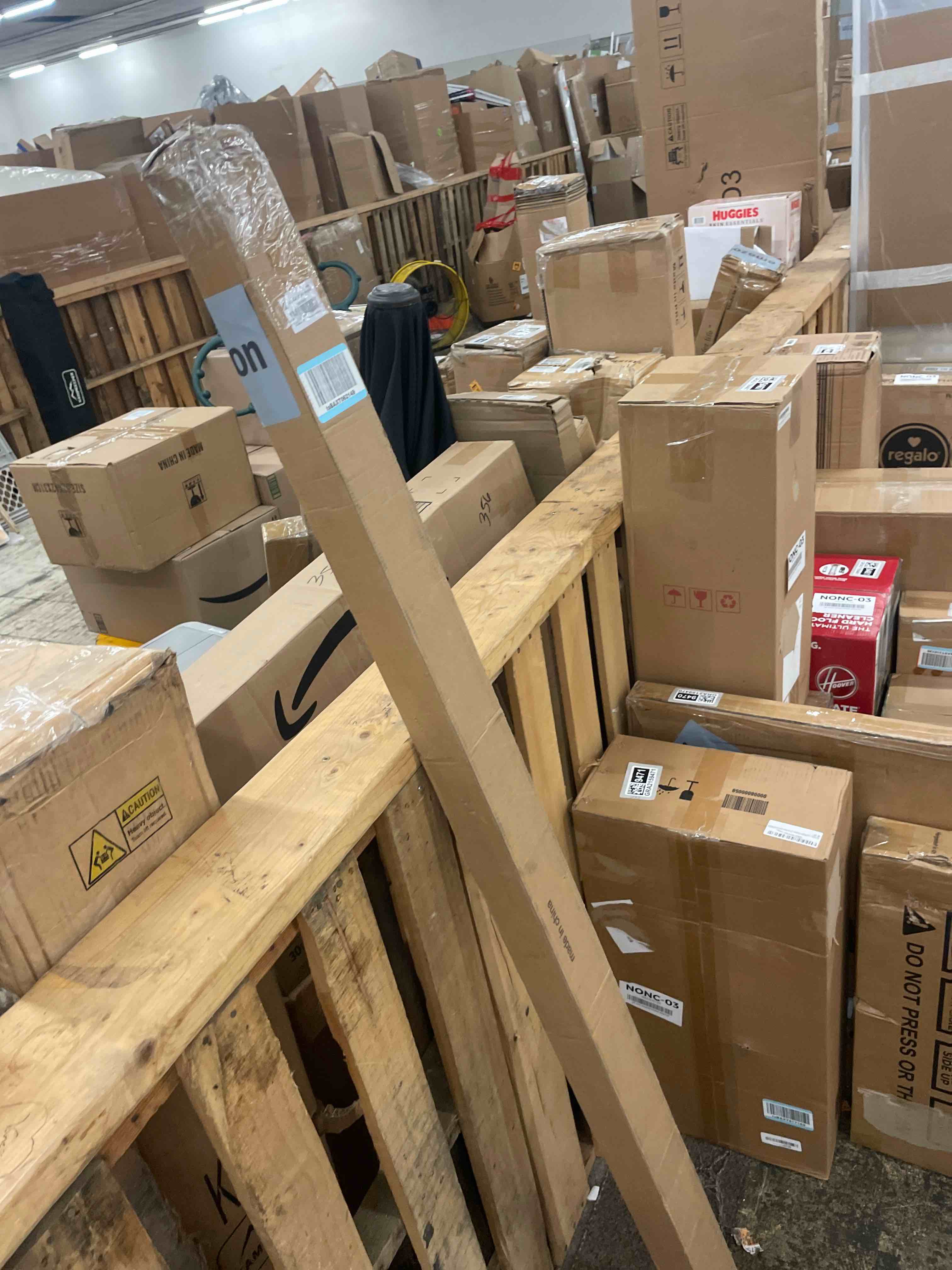 https://s3.amazonaws.com/lotting-images-prod/phillipi/GRA2159476_1755855477234.jpeg