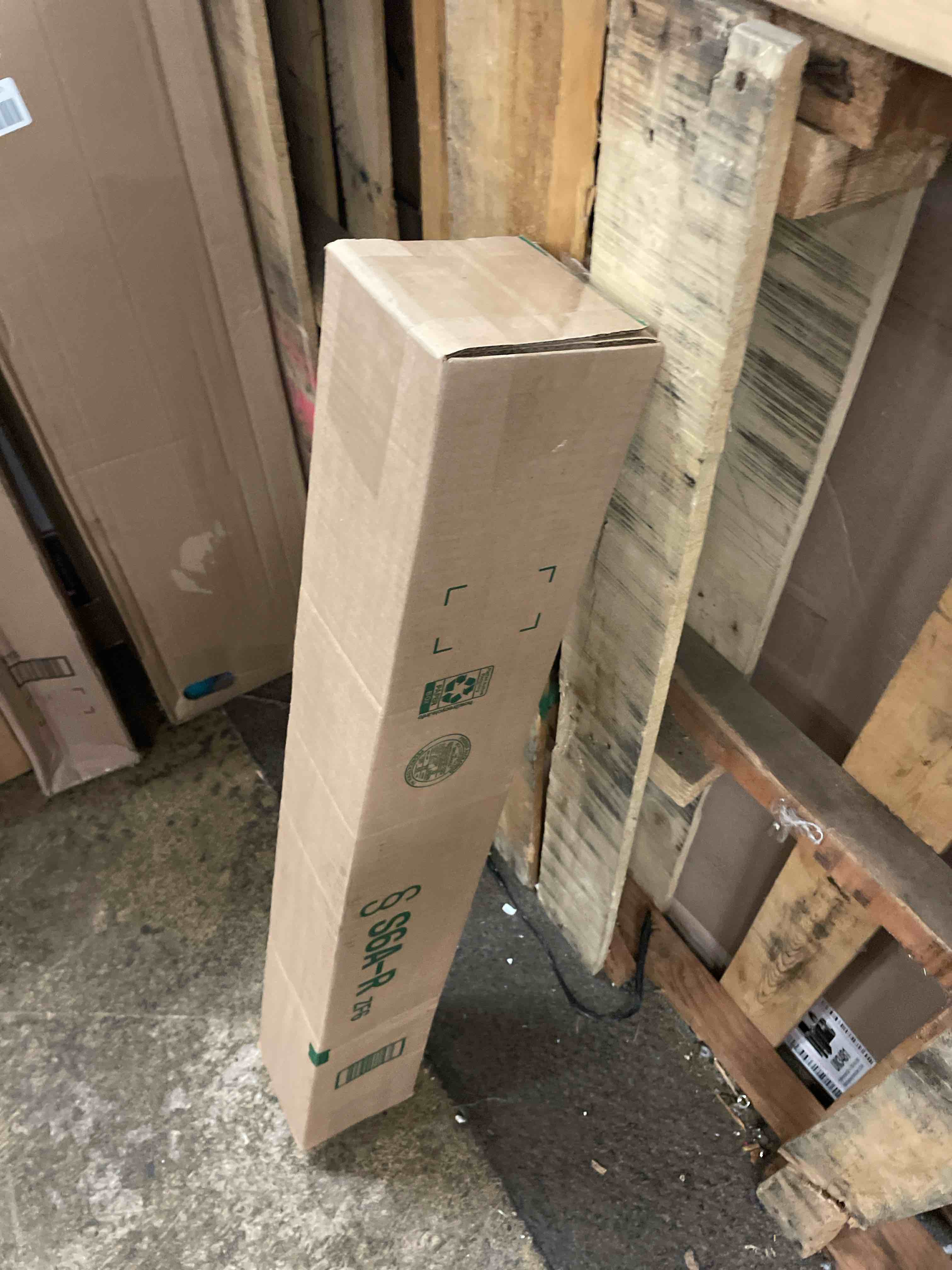https://s3.amazonaws.com/lotting-images-prod/phillipi/GRA2159605_1756300299004.jpeg