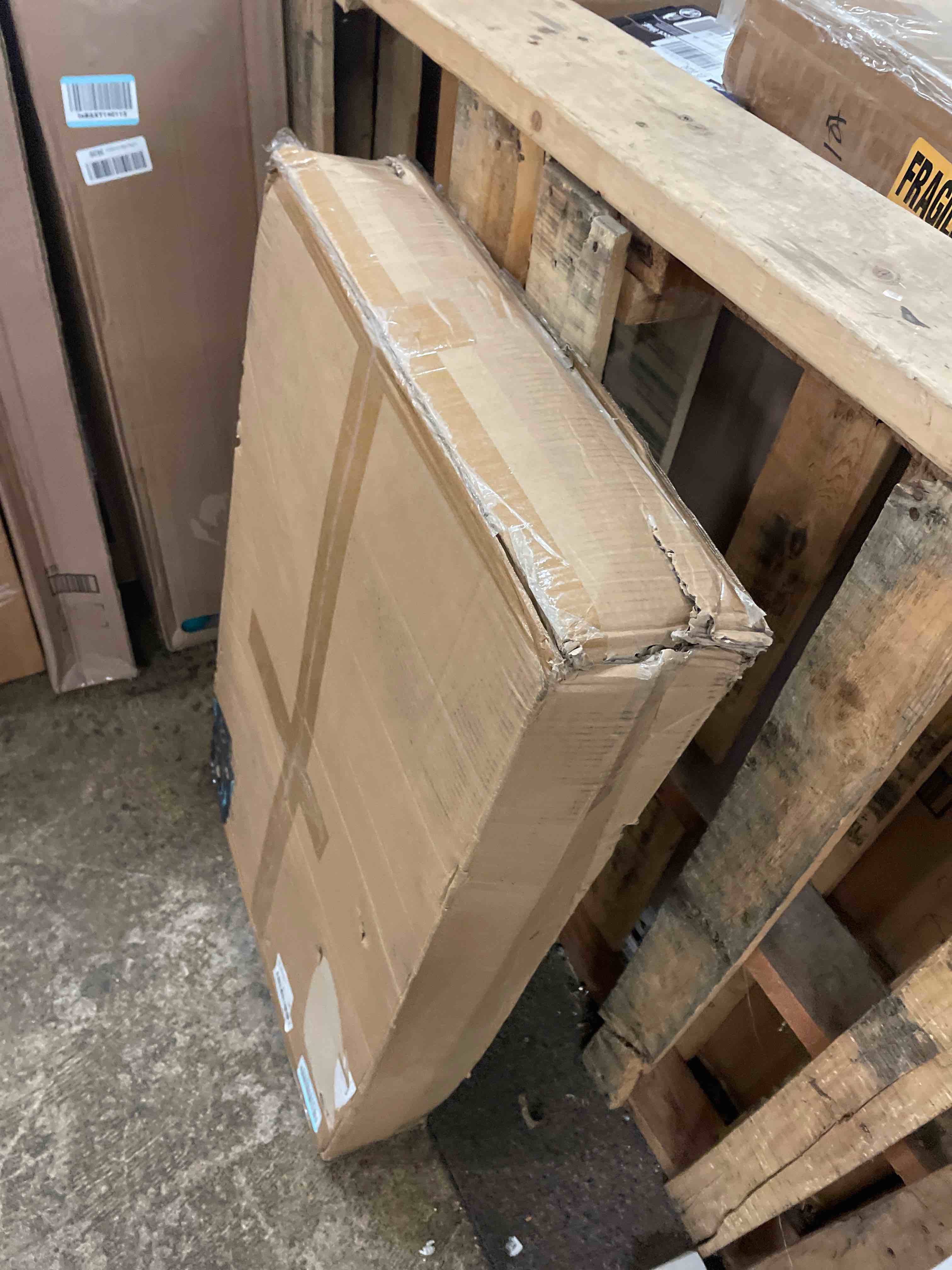 https://s3.amazonaws.com/lotting-images-prod/phillipi/GRA2159606_1756300377112.jpeg
