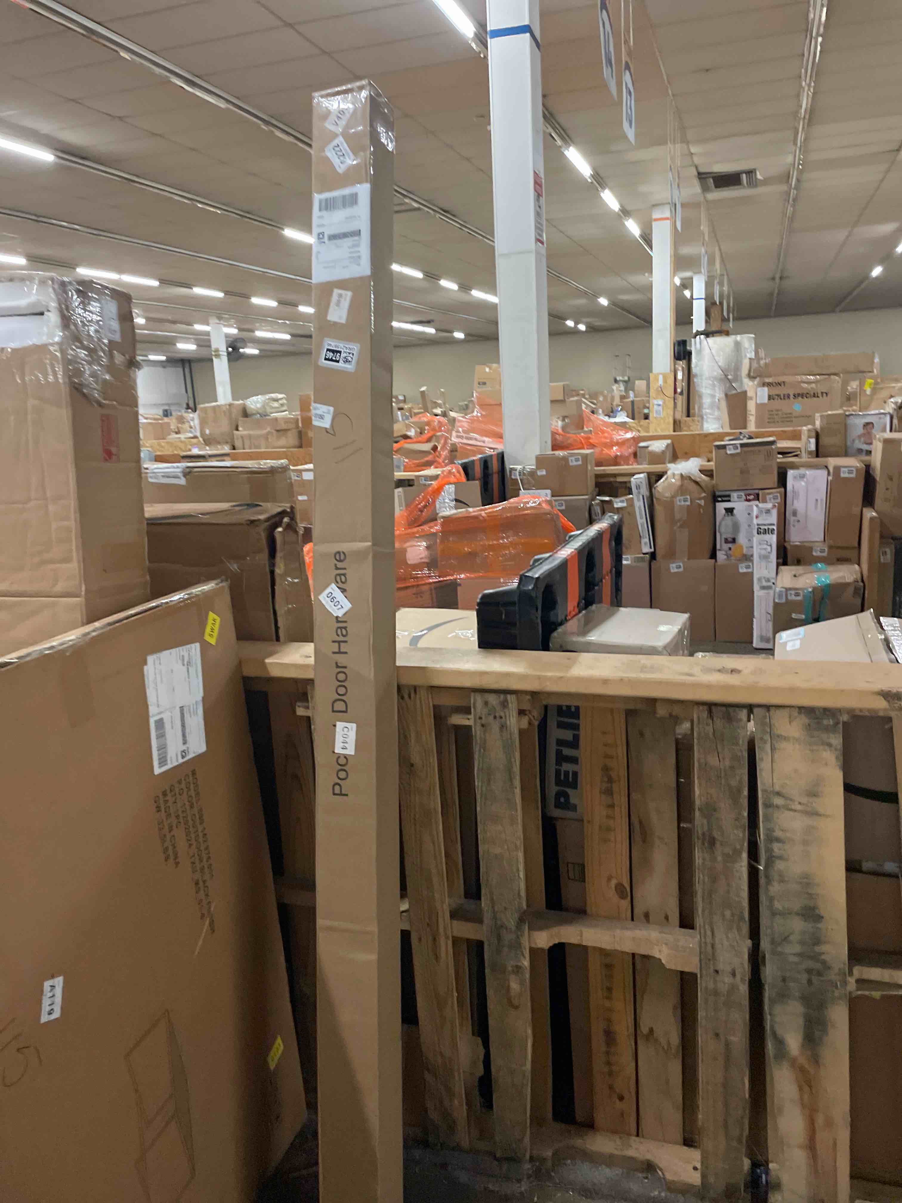 https://s3.amazonaws.com/lotting-images-prod/phillipi/GRA2159746_1756978513508.jpeg