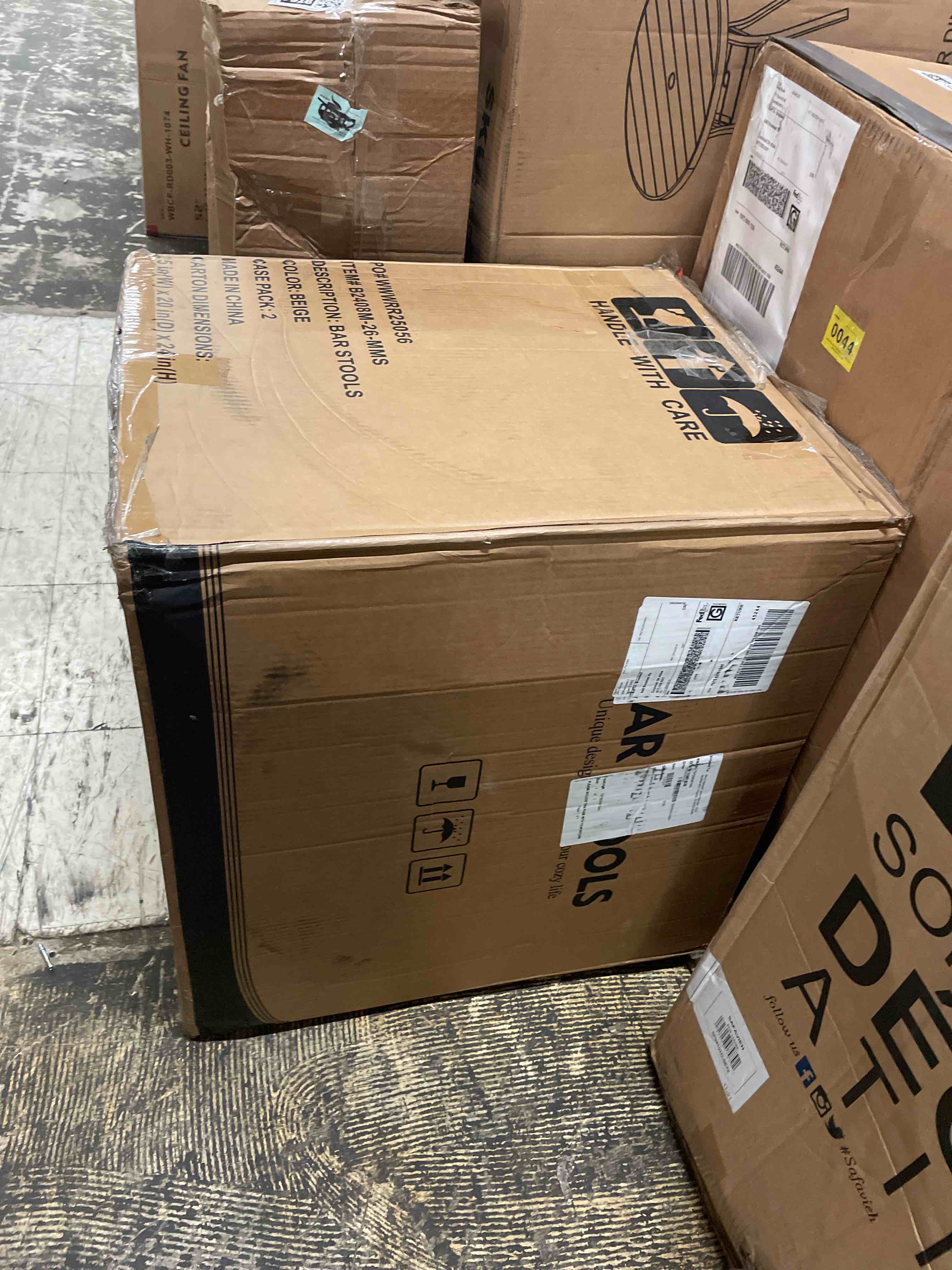 https://s3.amazonaws.com/lotting-images-prod/phillipi/GRA2159763_1756975712561.jpeg