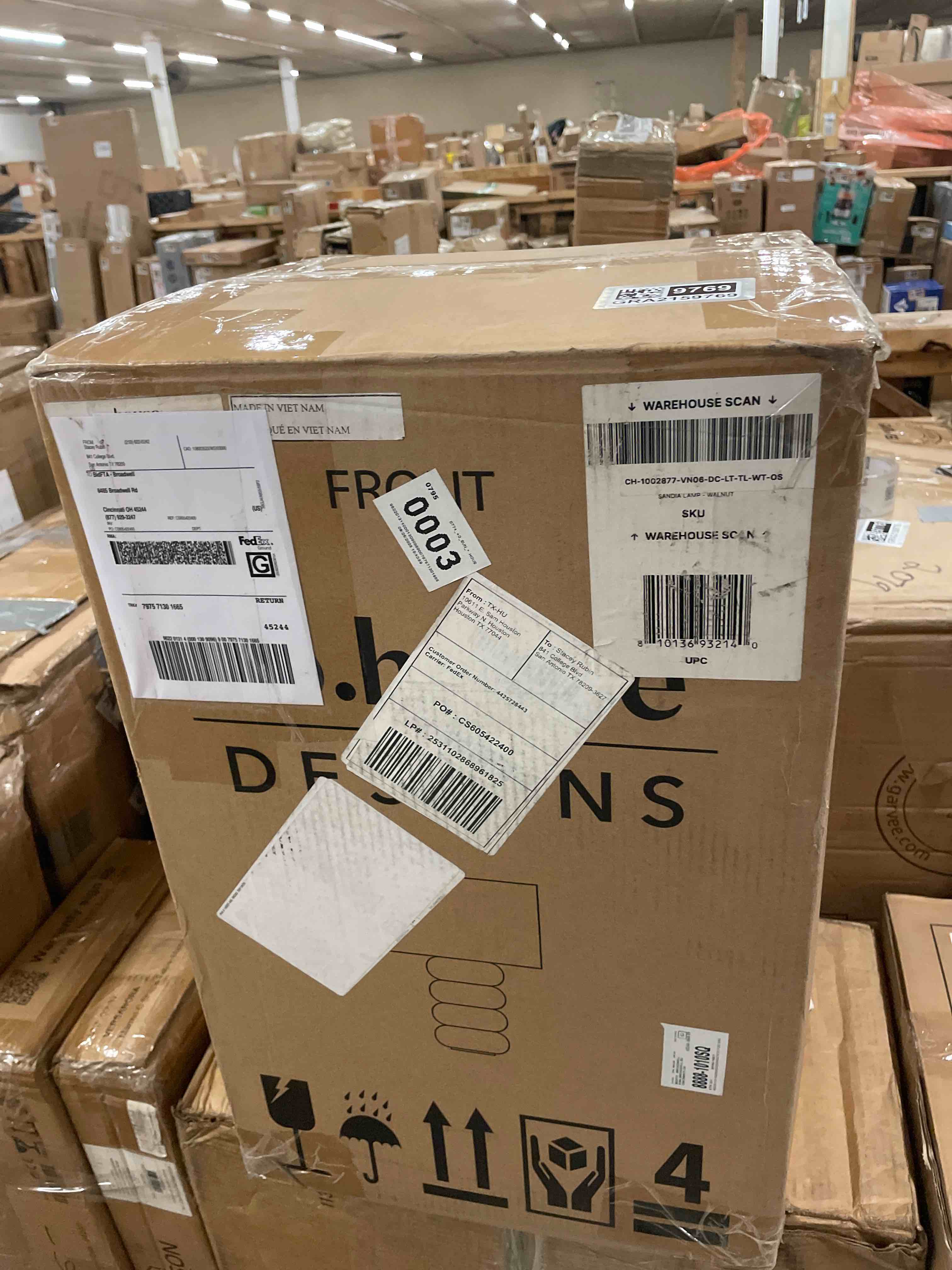 https://s3.amazonaws.com/lotting-images-prod/phillipi/GRA2159769_1756974126396.jpeg