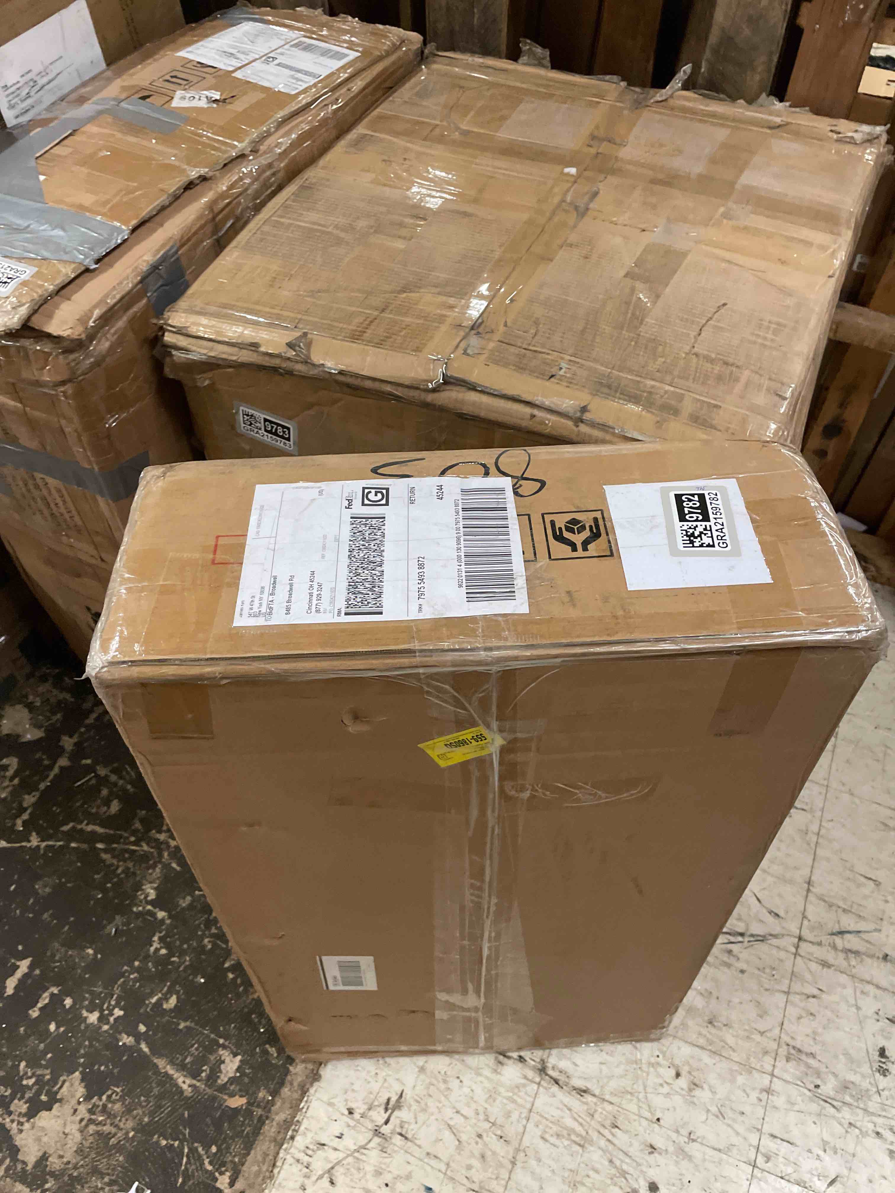 https://s3.amazonaws.com/lotting-images-prod/phillipi/GRA2159782_1756970349074.jpeg
