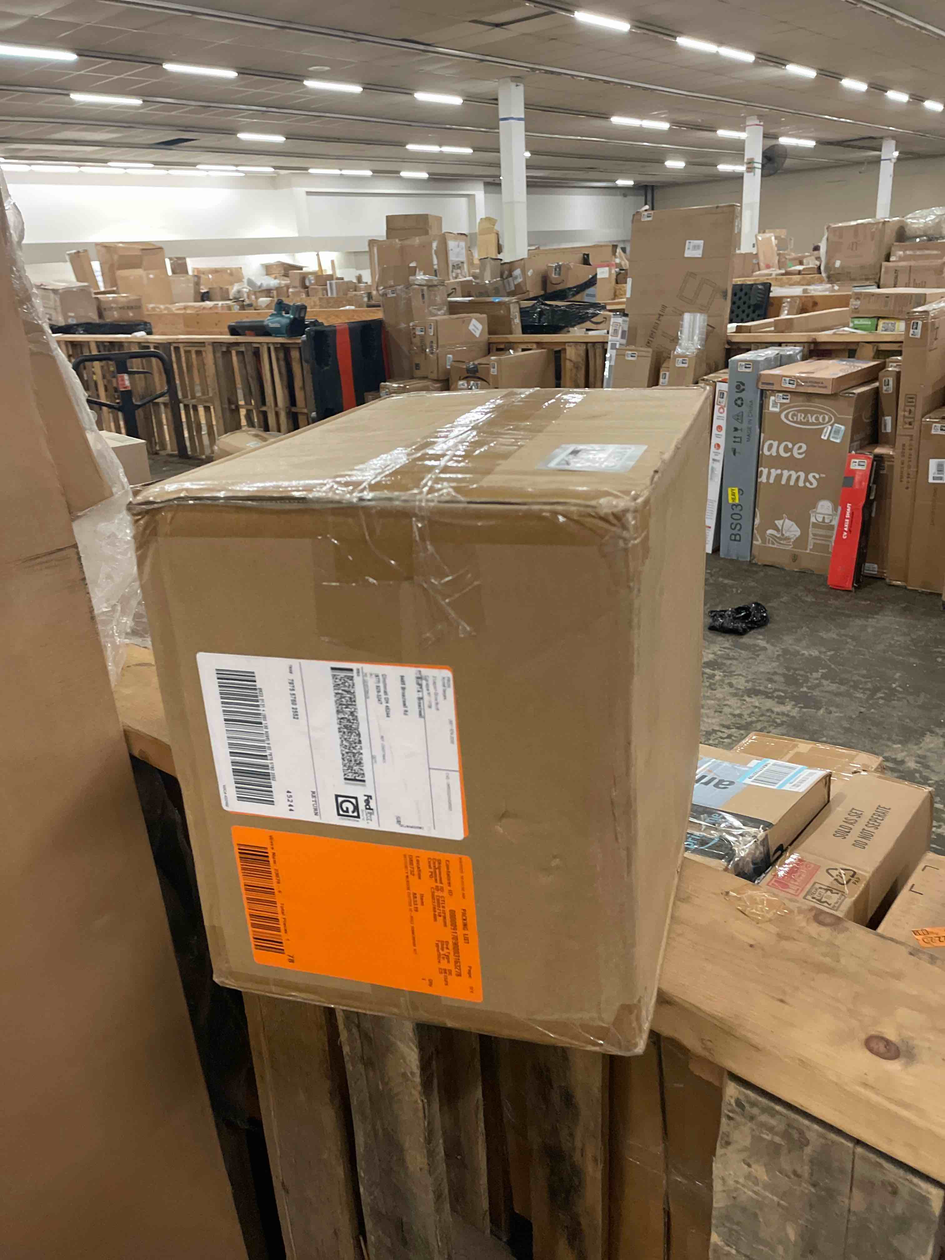 https://s3.amazonaws.com/lotting-images-prod/phillipi/GRA2159789_1756968047559.jpeg