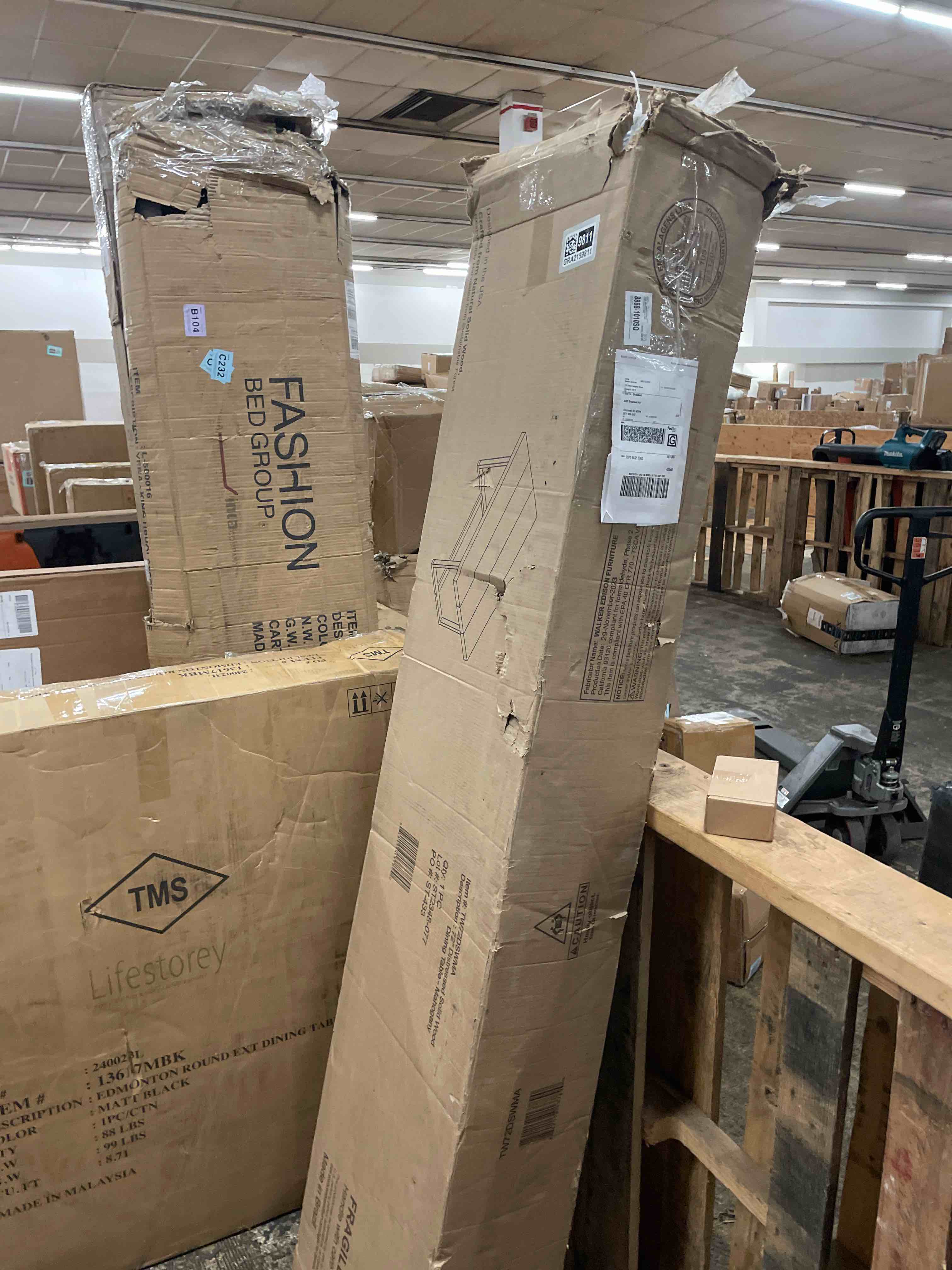 https://s3.amazonaws.com/lotting-images-prod/phillipi/GRA2159811_1756962659764.jpeg