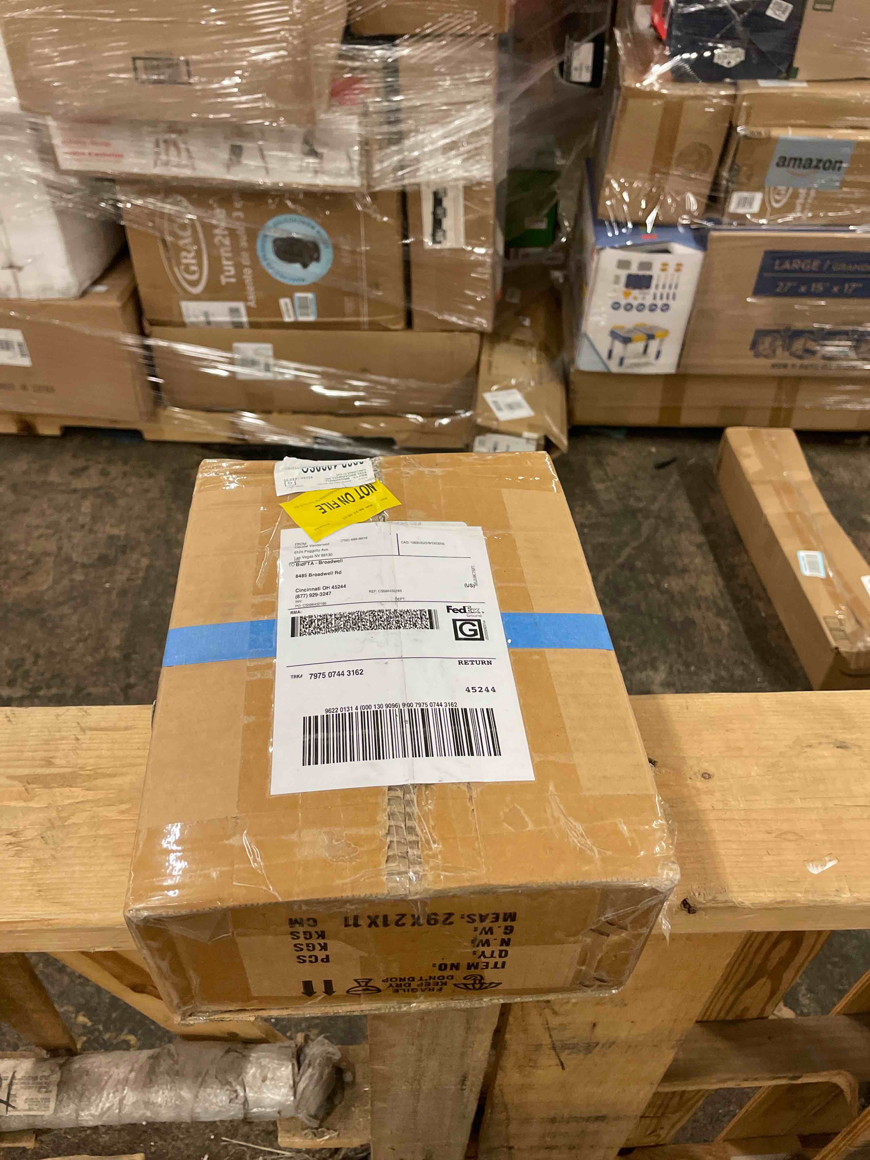 https://s3.amazonaws.com/lotting-images-prod/phillipi/GRA2159850_1757573580303.jpeg