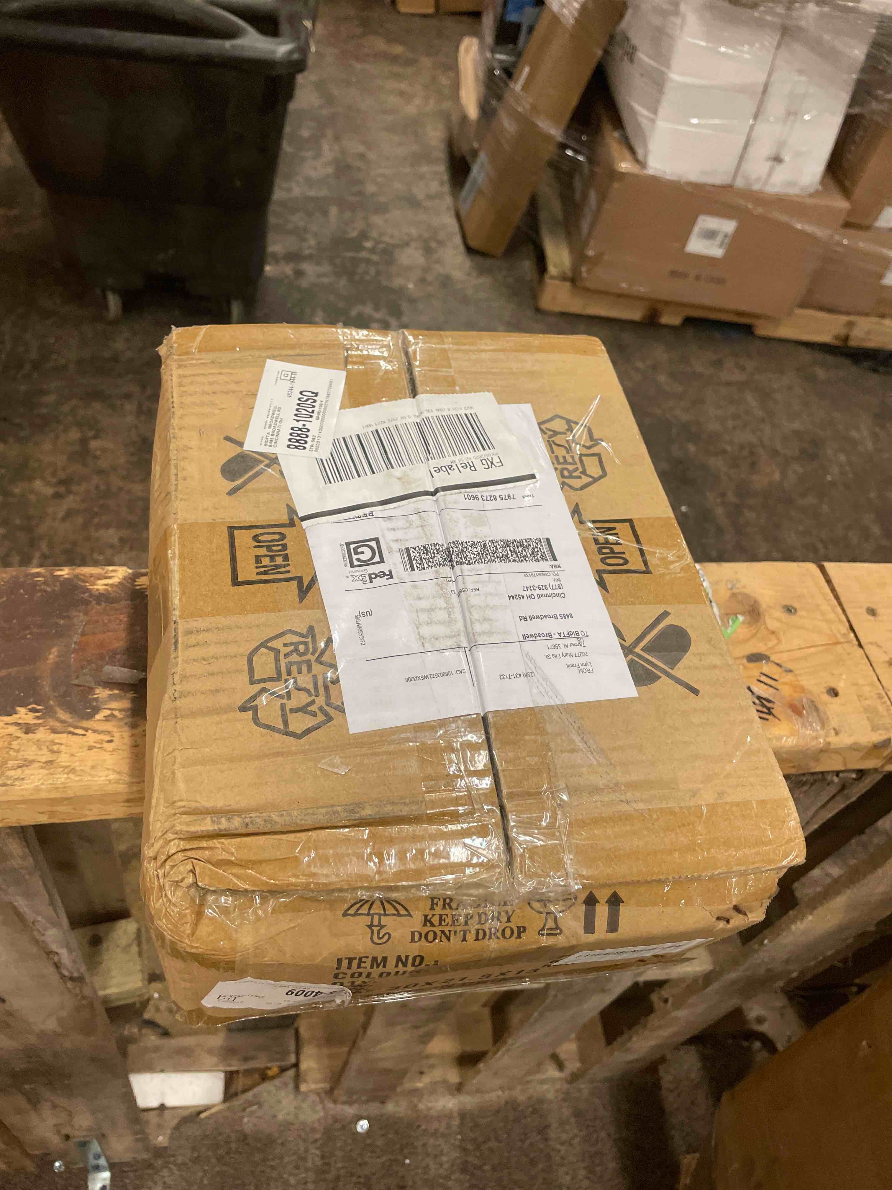 https://s3.amazonaws.com/lotting-images-prod/phillipi/GRA2159867_1757576057058.jpeg