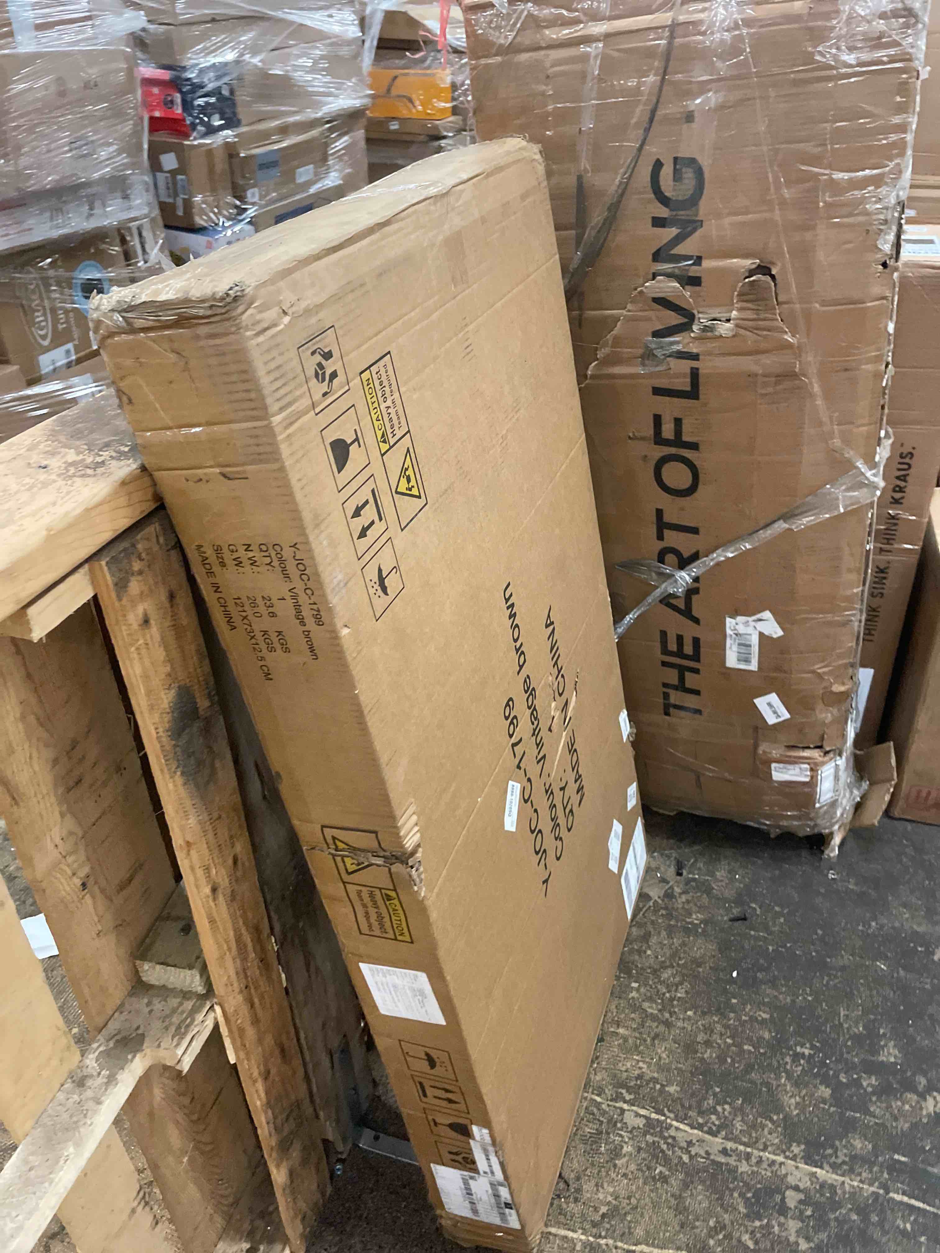 https://s3.amazonaws.com/lotting-images-prod/phillipi/GRA2159868_1757576265056.jpeg