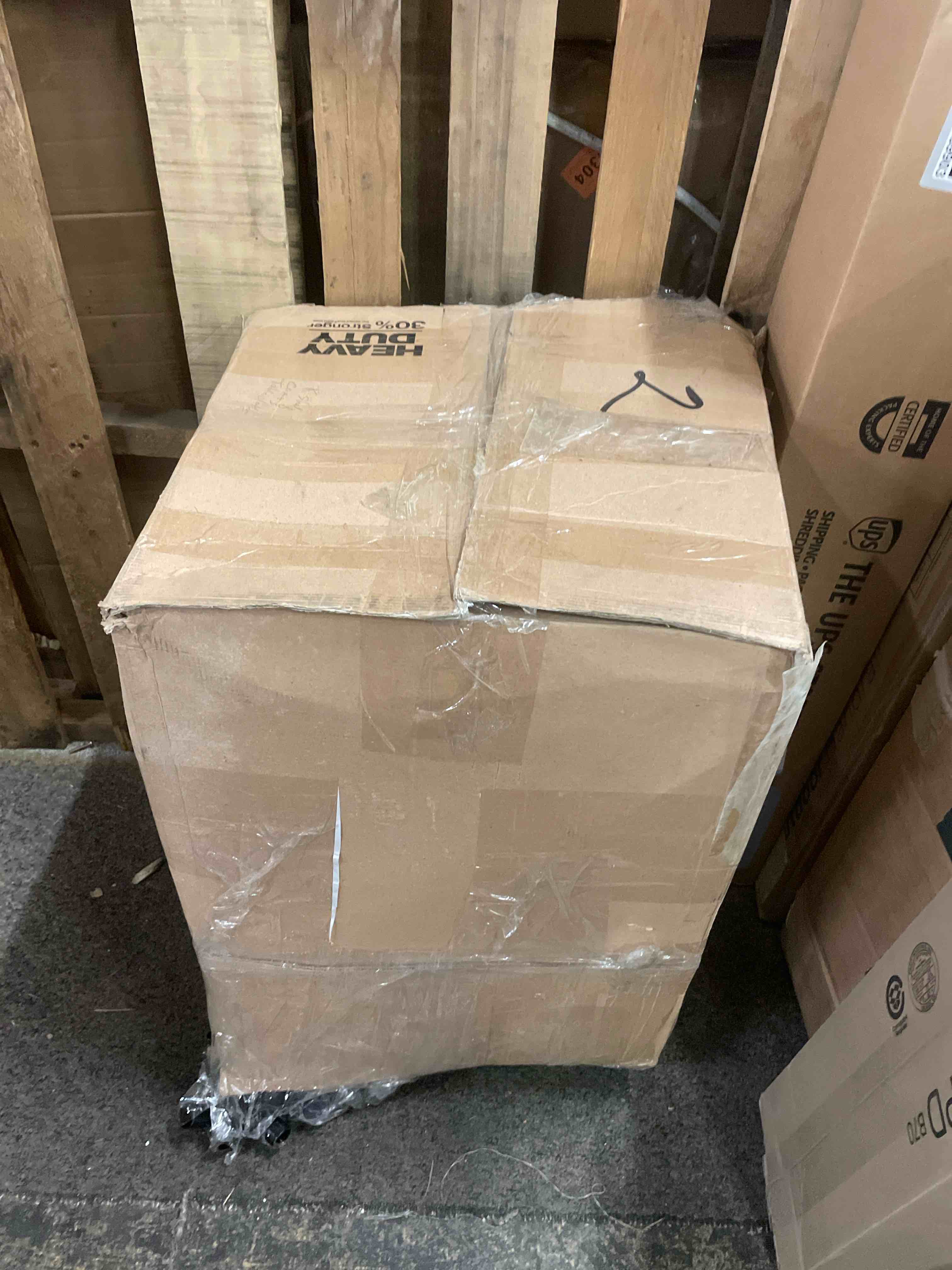 https://s3.amazonaws.com/lotting-images-prod/phillipi/GRA2159904_1757681764171.jpeg
