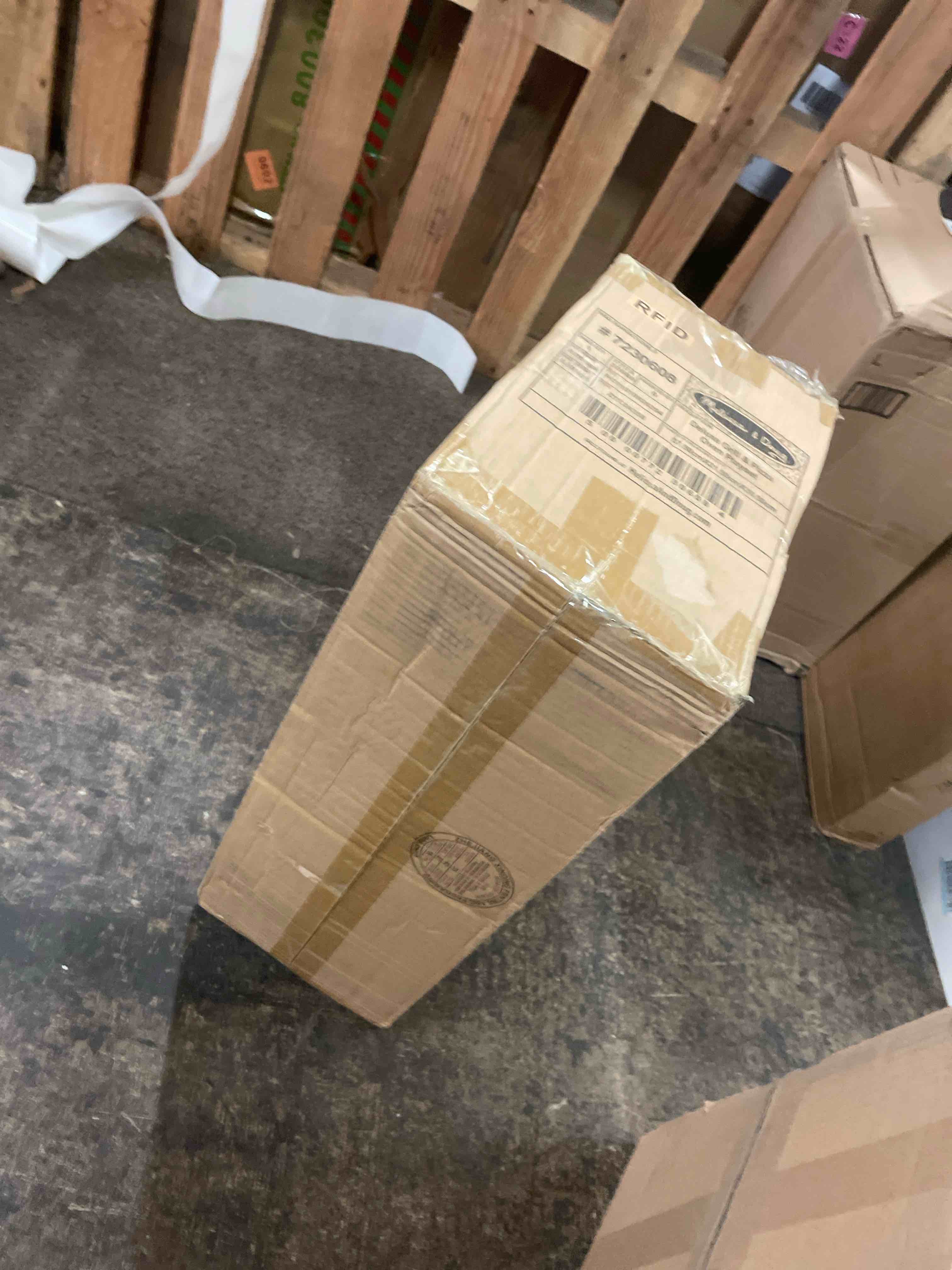 https://s3.amazonaws.com/lotting-images-prod/phillipi/GRA2159945_1757688621231.jpeg