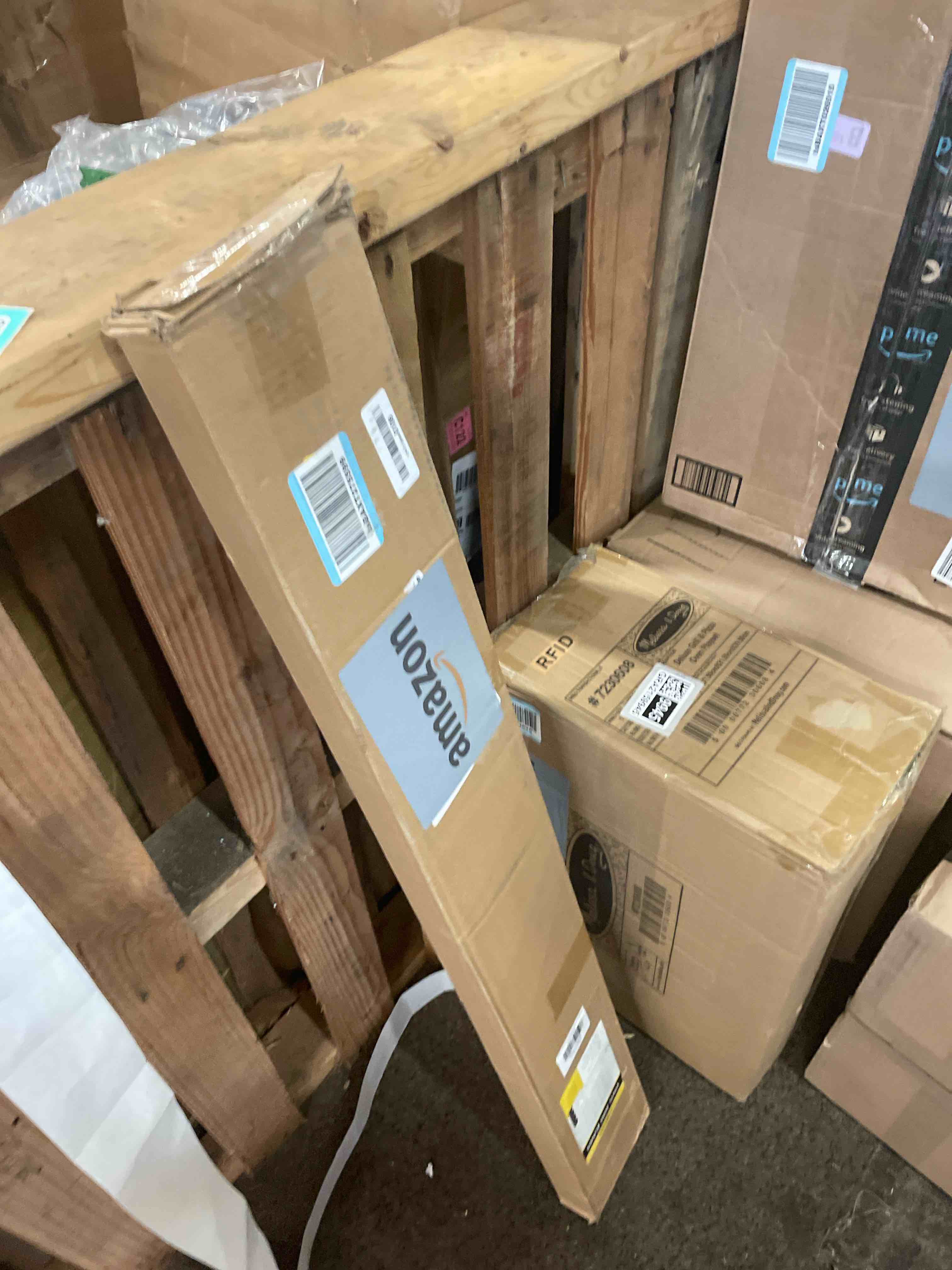 https://s3.amazonaws.com/lotting-images-prod/phillipi/GRA2159947_1757688845241.jpeg