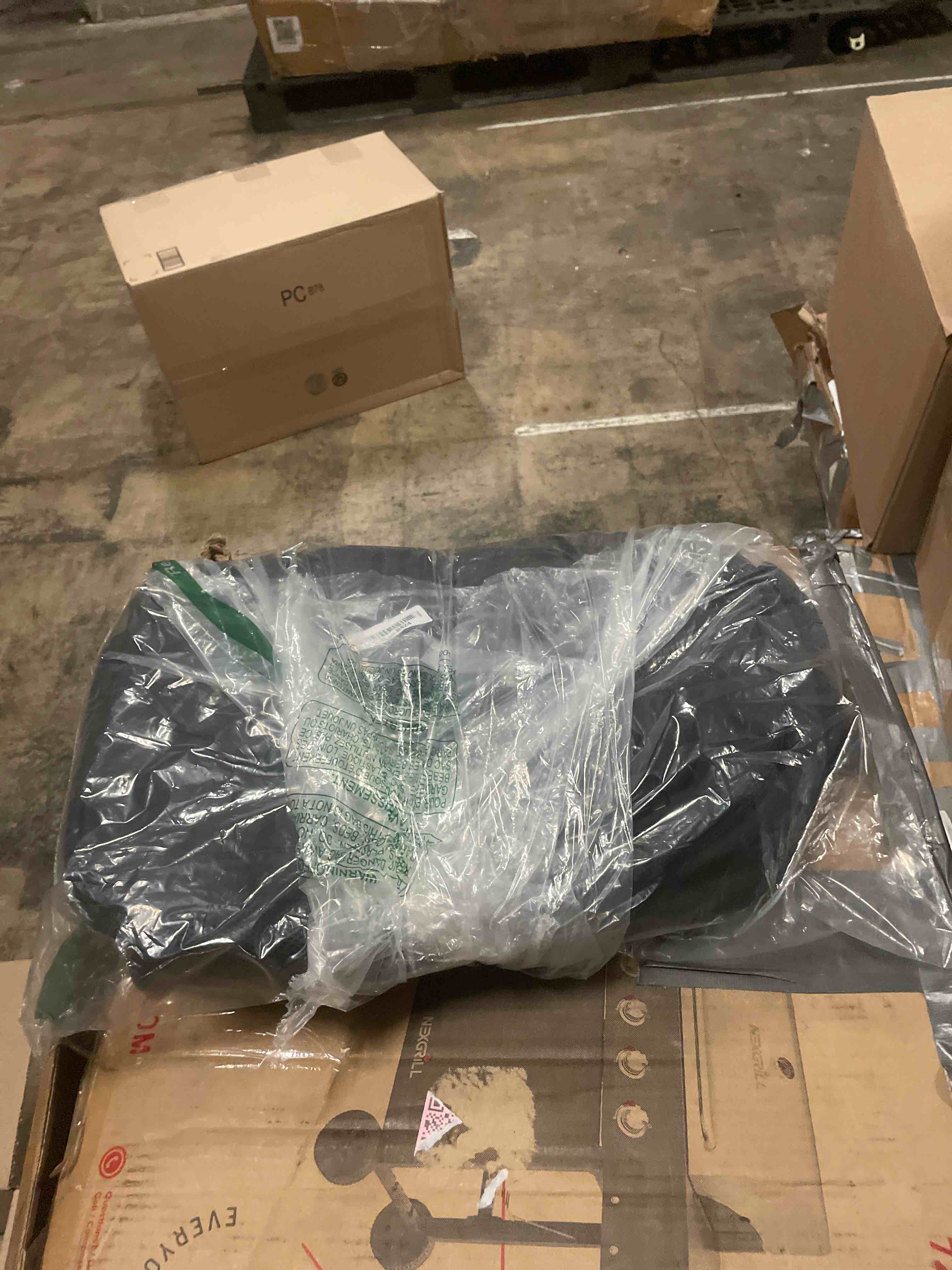 https://s3.amazonaws.com/lotting-images-prod/phillipi/GRA2160011_1757808686719.jpeg