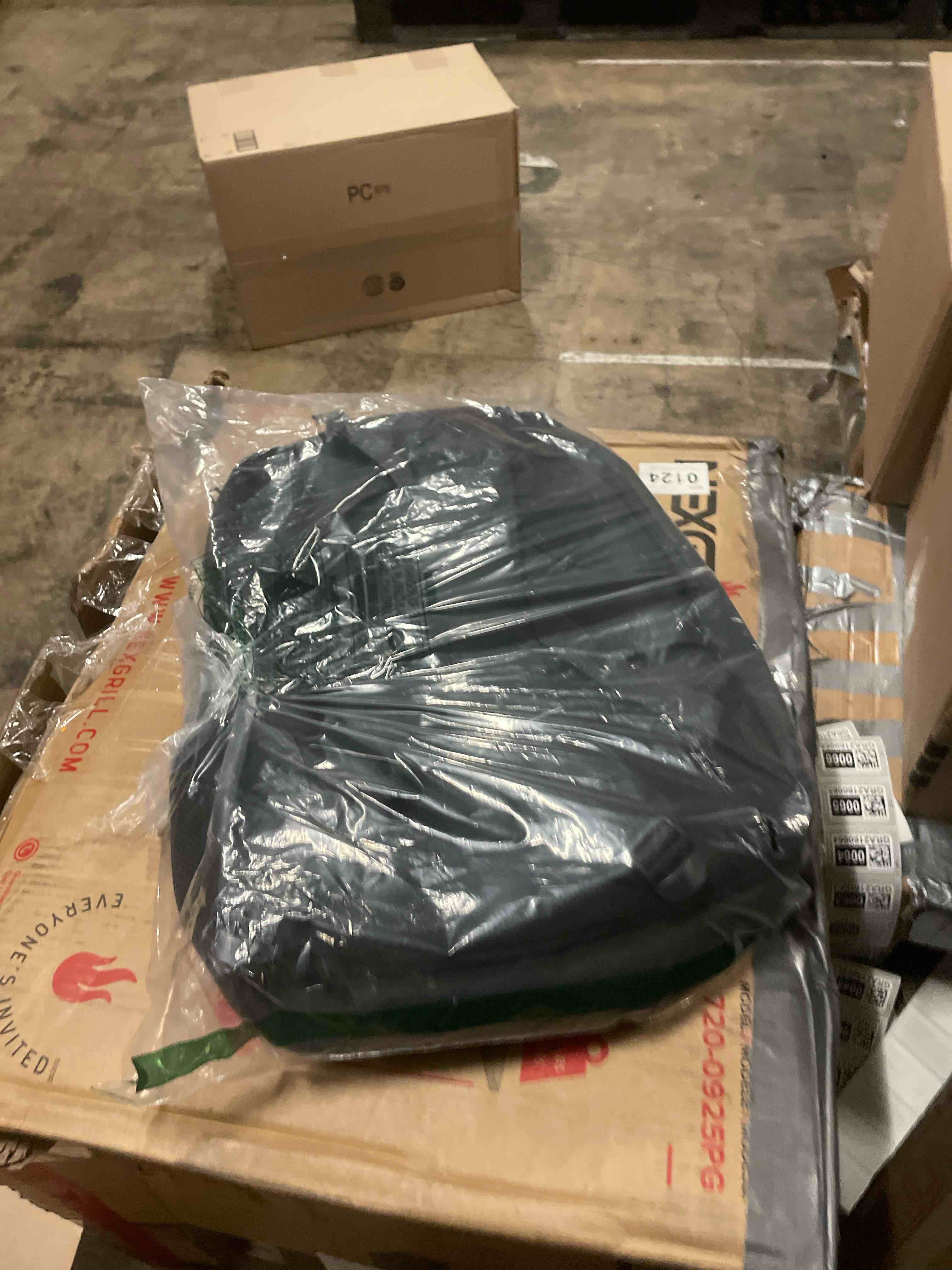 https://s3.amazonaws.com/lotting-images-prod/phillipi/GRA2160011_1757808690052.jpeg