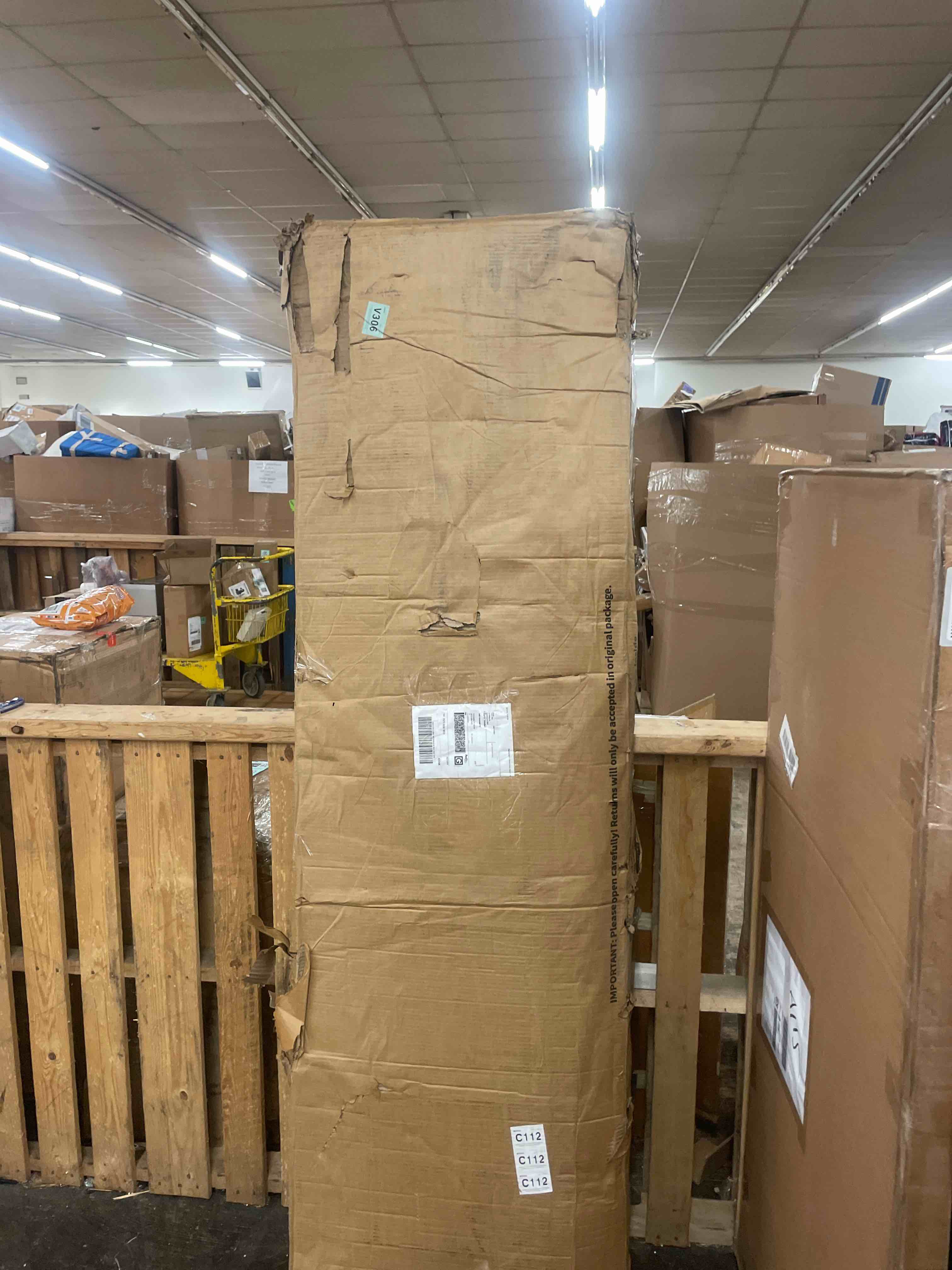 https://s3.amazonaws.com/lotting-images-prod/phillipi/GRA2160175_1758124072129.jpeg