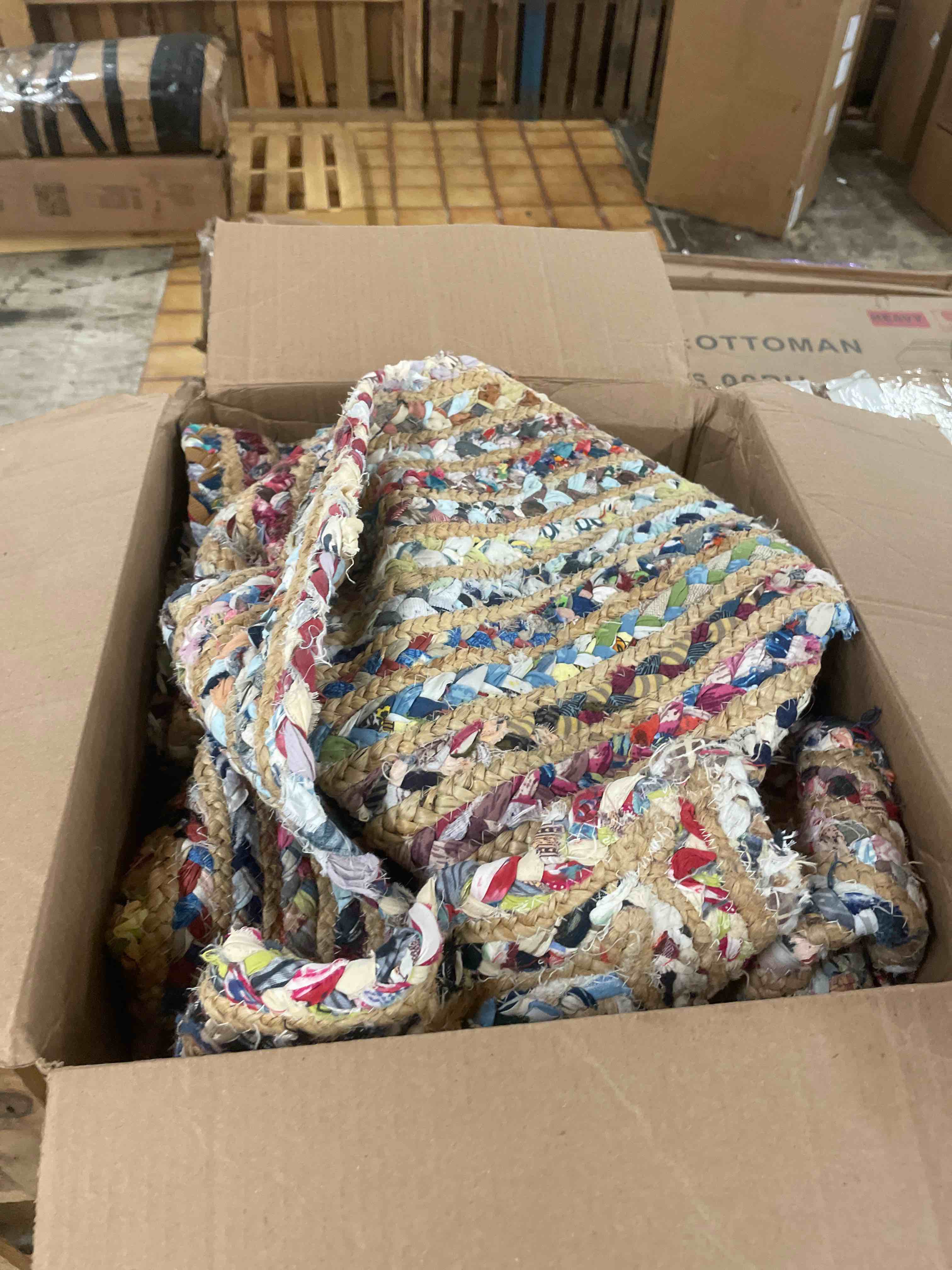 https://s3.amazonaws.com/lotting-images-prod/phillipi/GRA2160194_1758157651319.jpeg