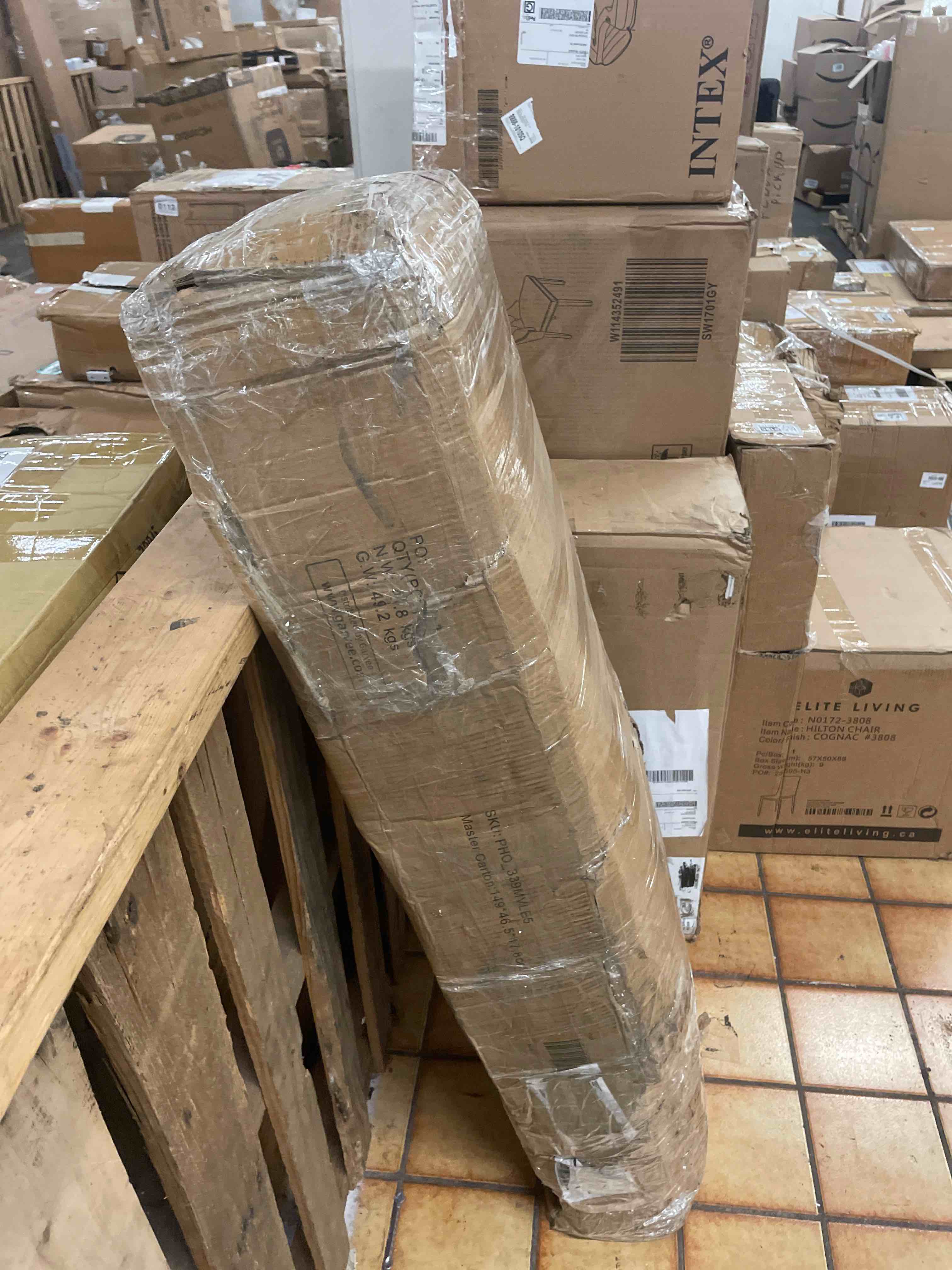 https://s3.amazonaws.com/lotting-images-prod/phillipi/GRA2160199_1758158980384.jpeg