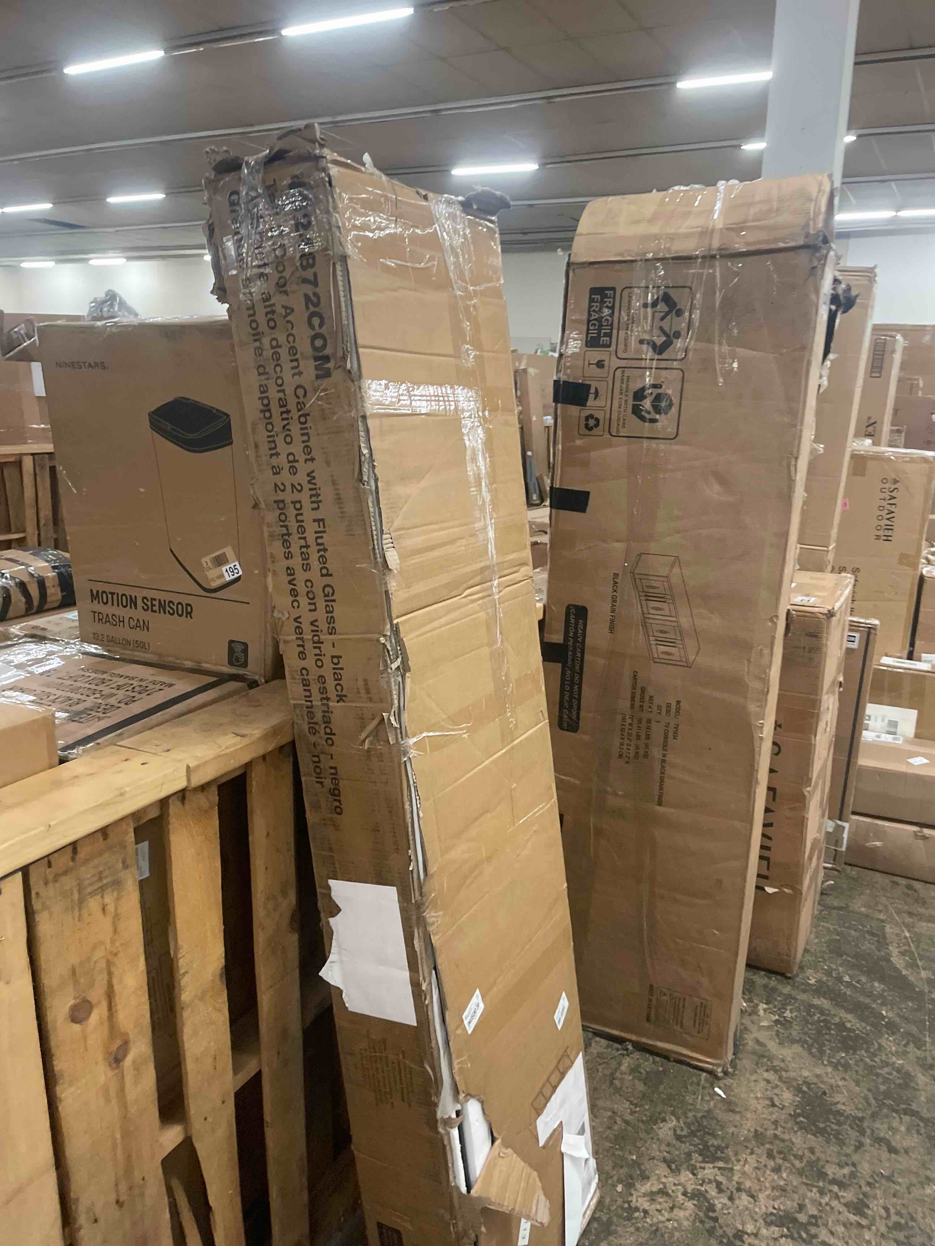 https://s3.amazonaws.com/lotting-images-prod/phillipi/GRA2160213_1758162194194.jpeg