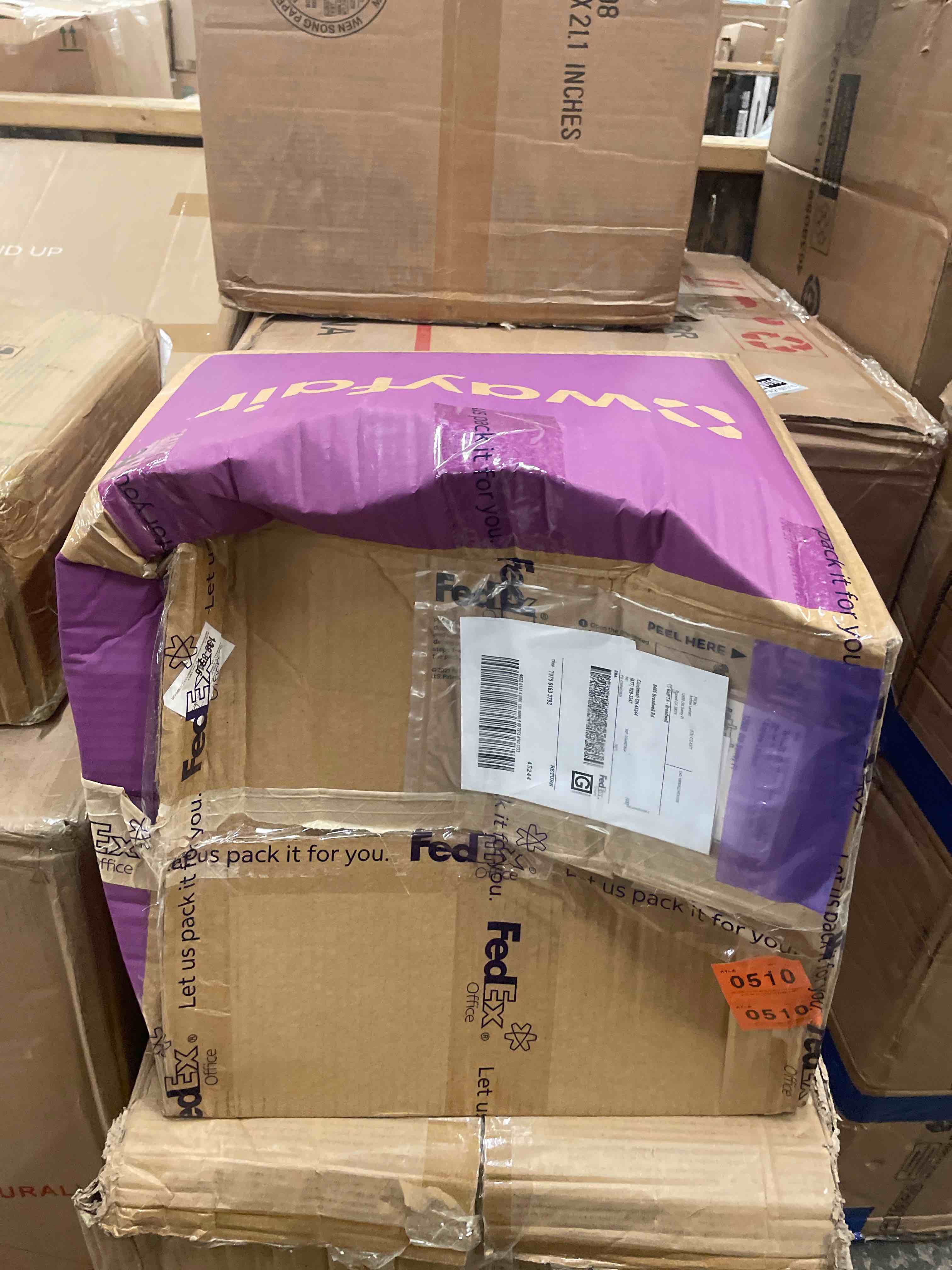 https://s3.amazonaws.com/lotting-images-prod/phillipi/GRA2160308_1758301613444.jpeg
