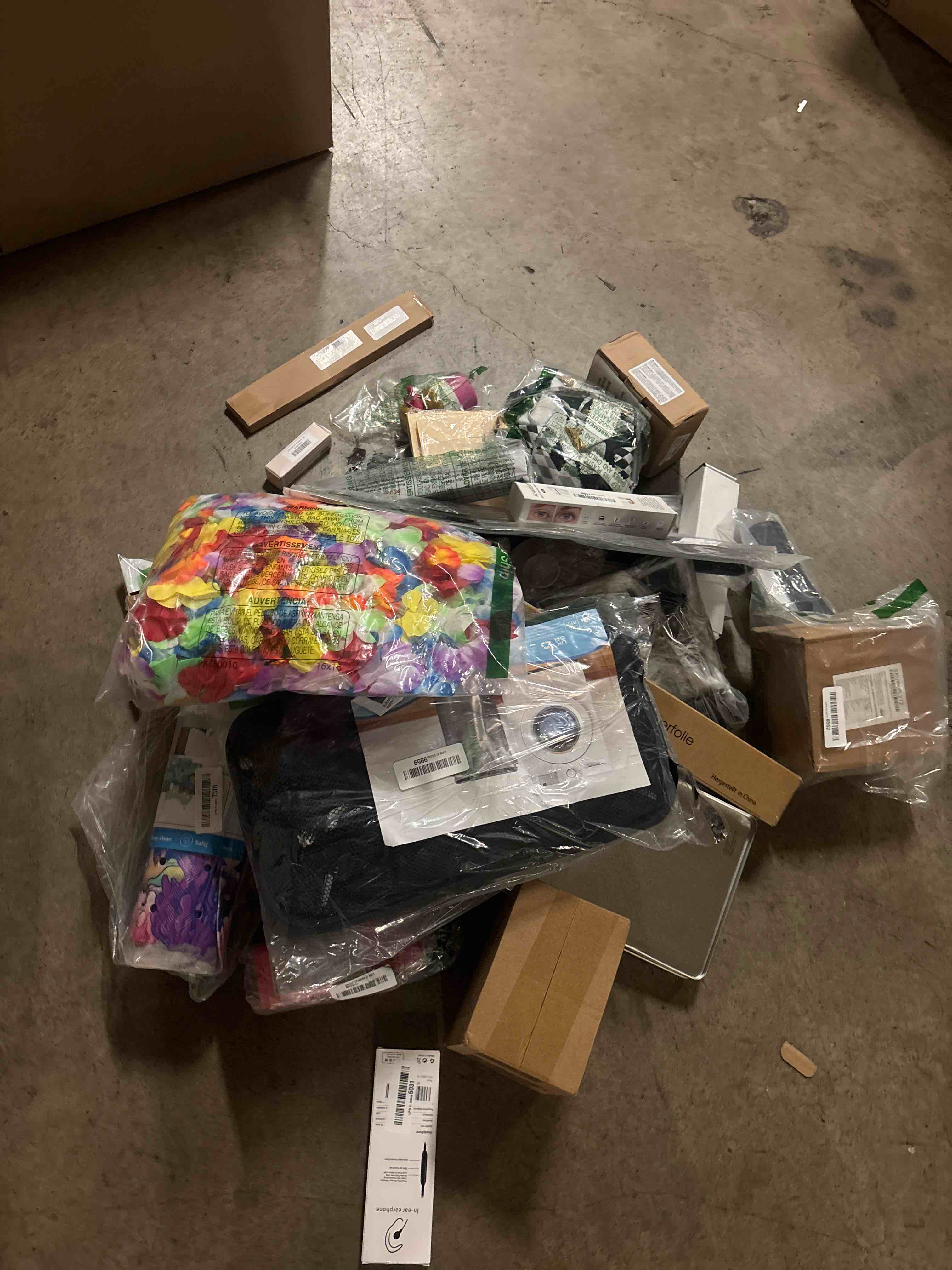 https://s3.amazonaws.com/lotting-images-prod/phillipi/GRA2160349_1758529600489.jpeg