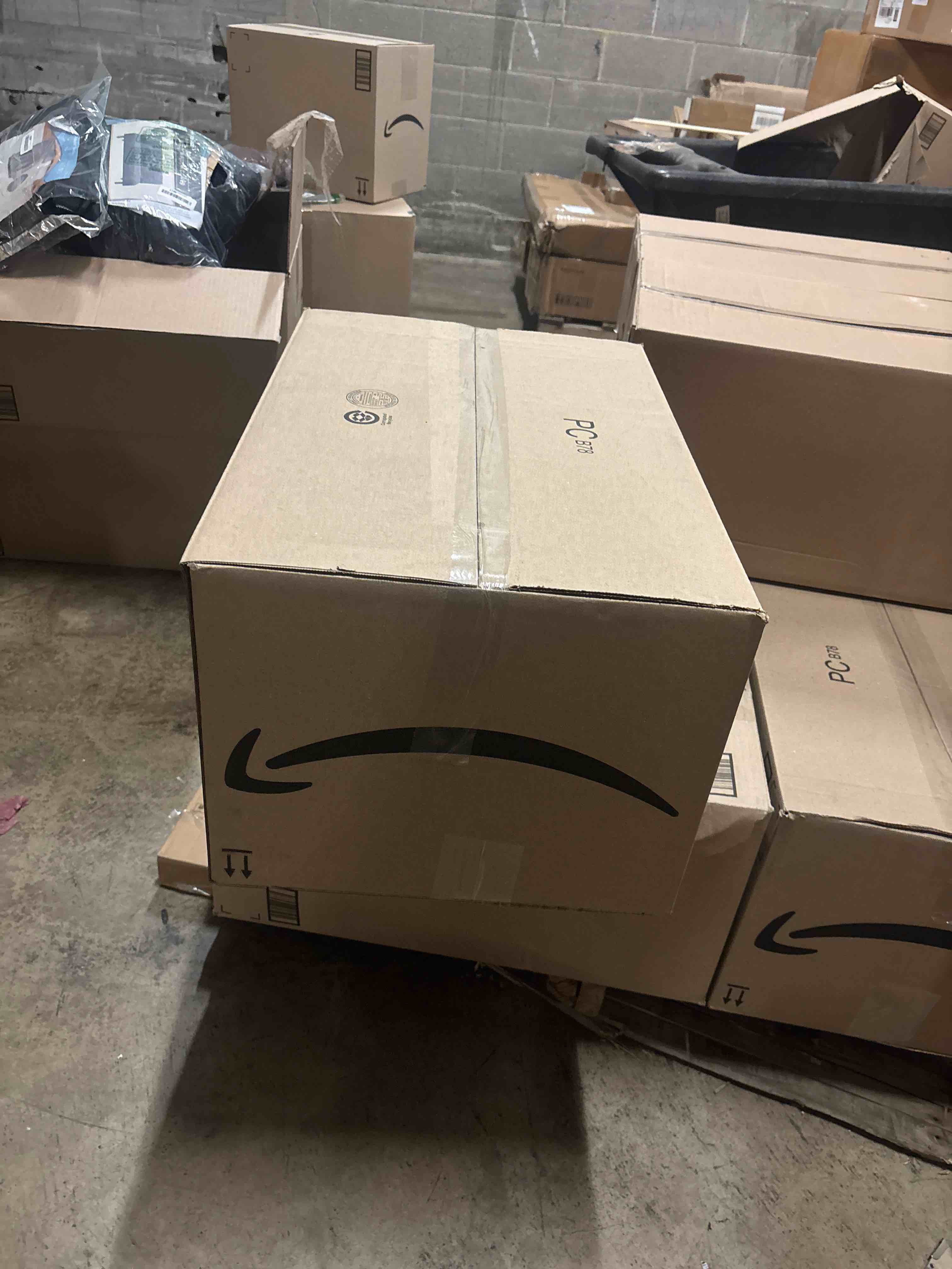 https://s3.amazonaws.com/lotting-images-prod/phillipi/GRA2160350_1758529358569.jpeg