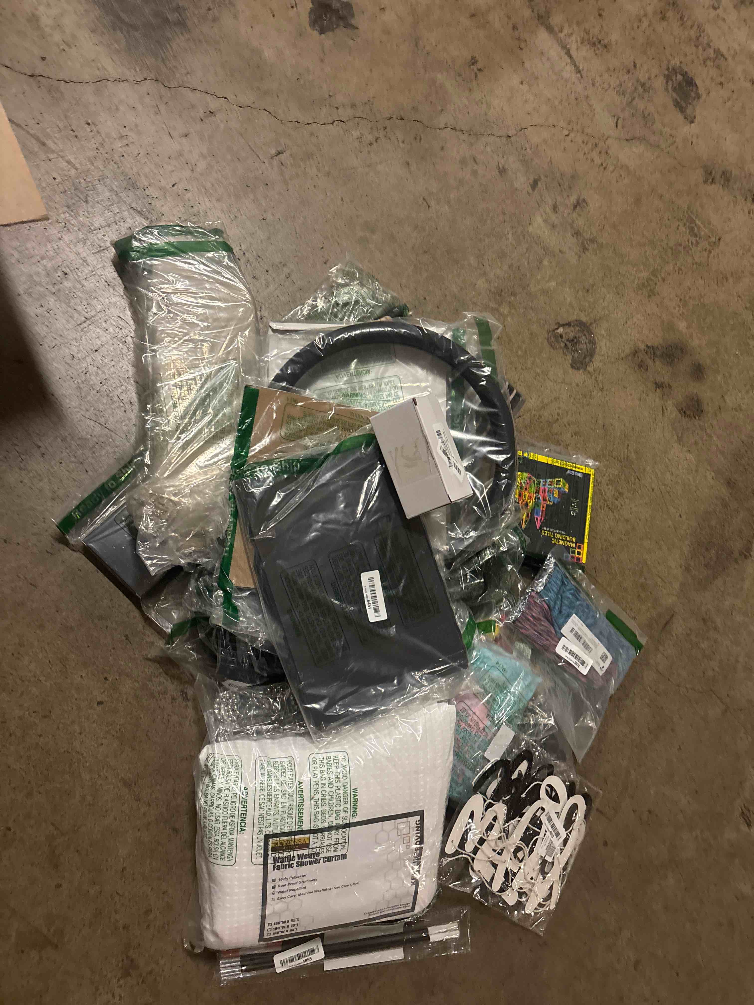 https://s3.amazonaws.com/lotting-images-prod/phillipi/GRA2160356_1758520060121.jpeg