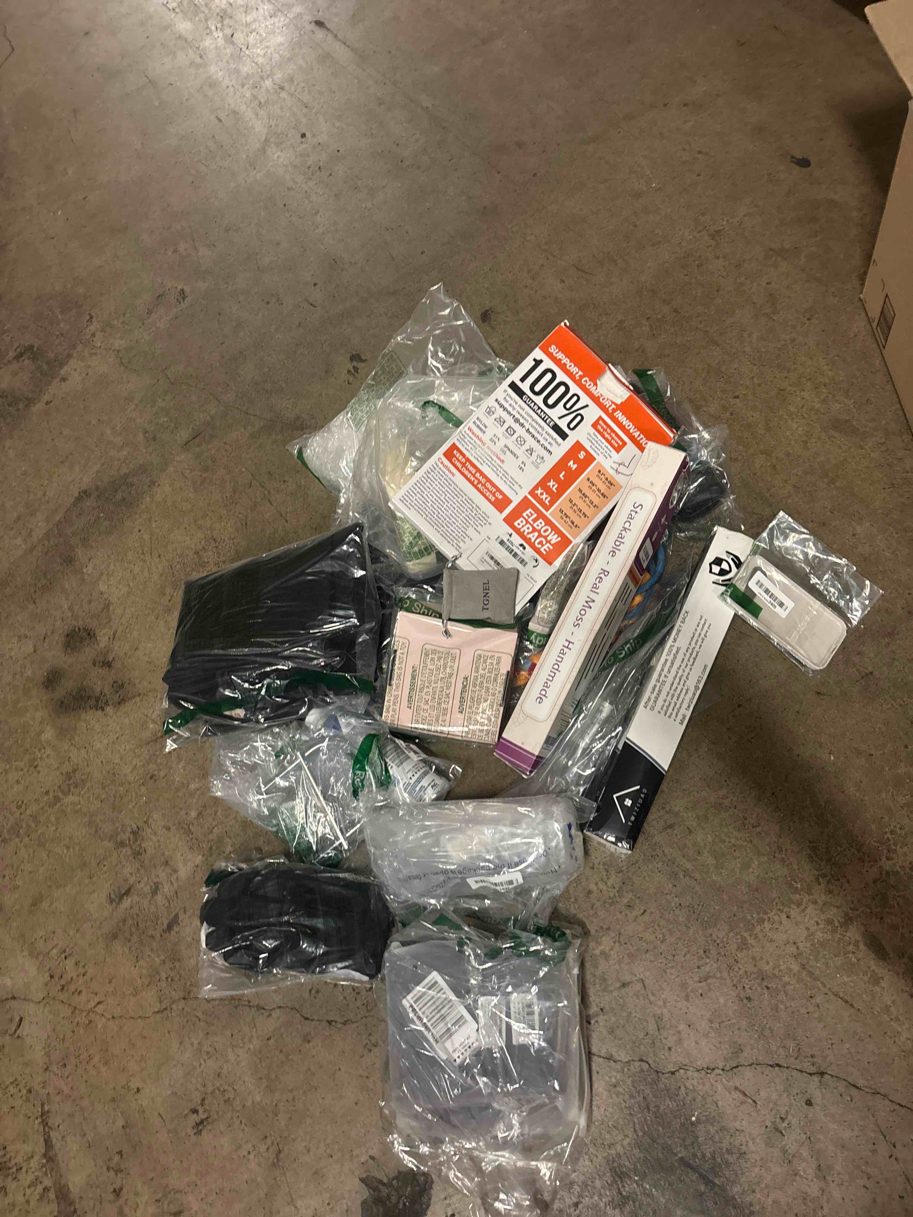 https://s3.amazonaws.com/lotting-images-prod/phillipi/GRA2160357_1758519675291.jpeg
