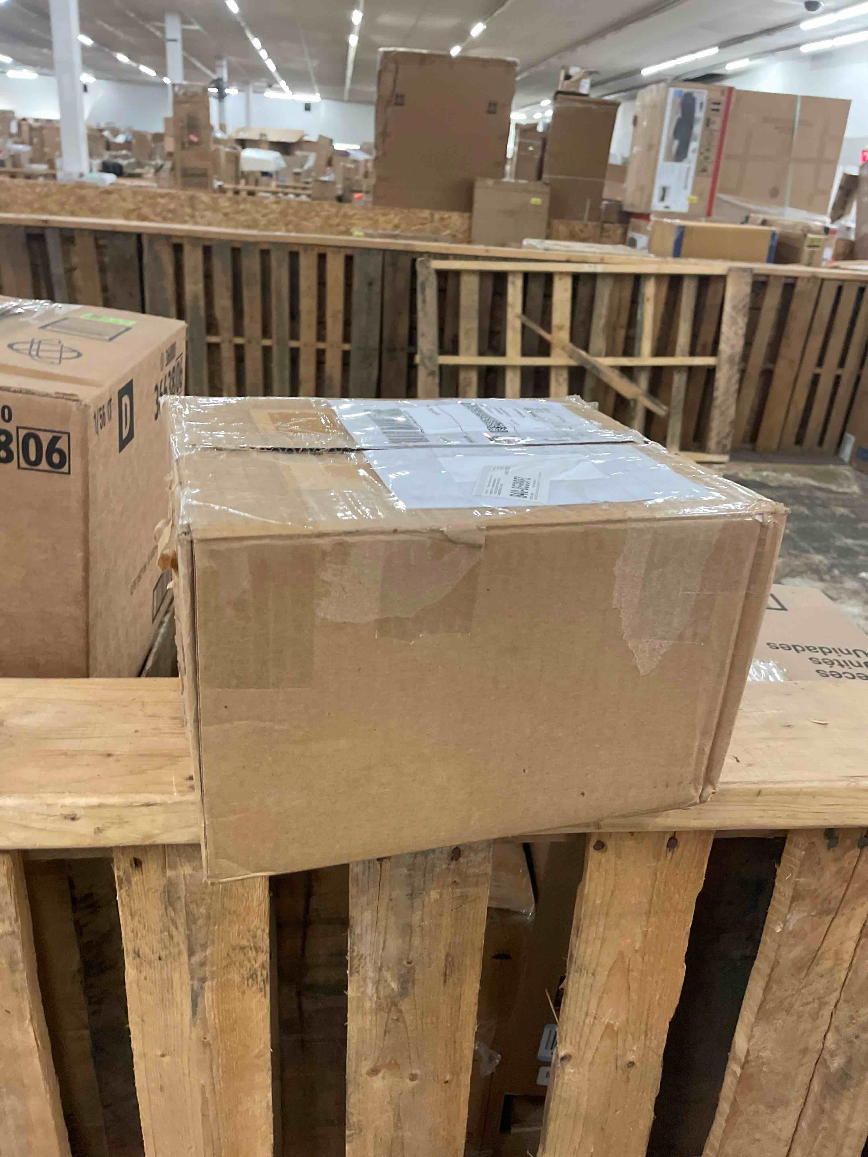 https://s3.amazonaws.com/lotting-images-prod/phillipi/GRA2160388_1758666837885.jpeg