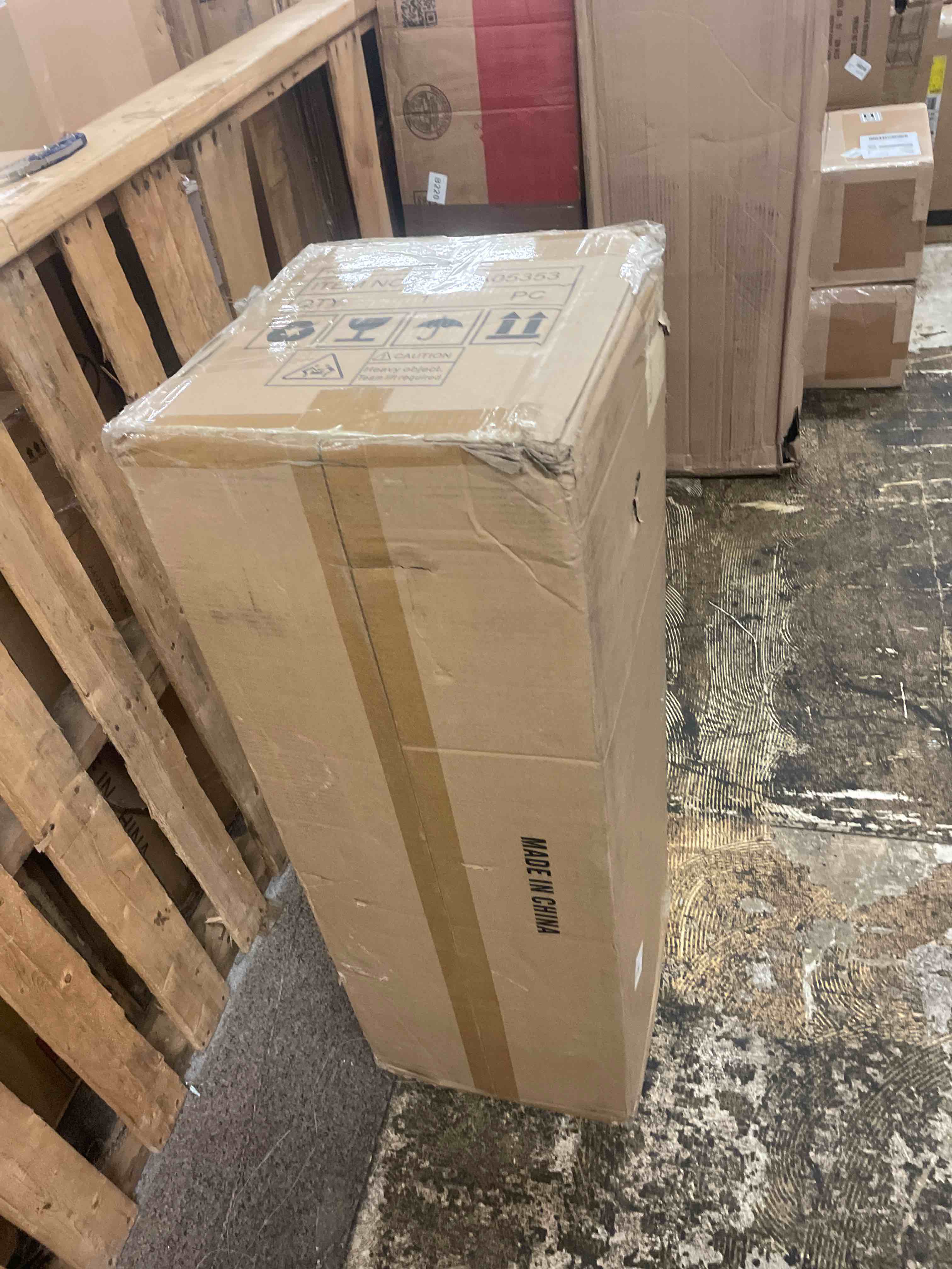 https://s3.amazonaws.com/lotting-images-prod/phillipi/GRA2160391_1758666237035.jpeg