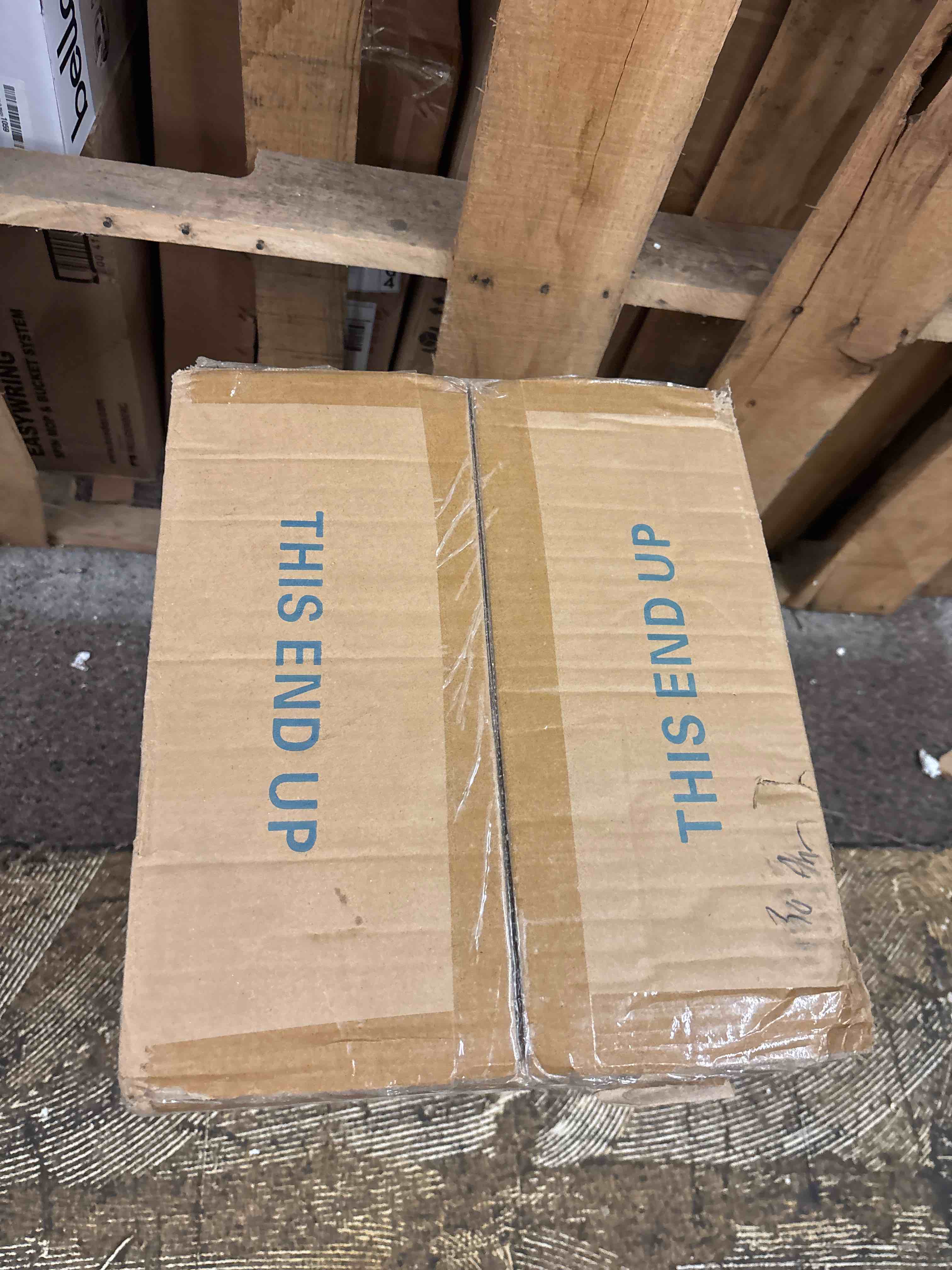 https://s3.amazonaws.com/lotting-images-prod/phillipi/GRA2160411_1758639086271.jpeg