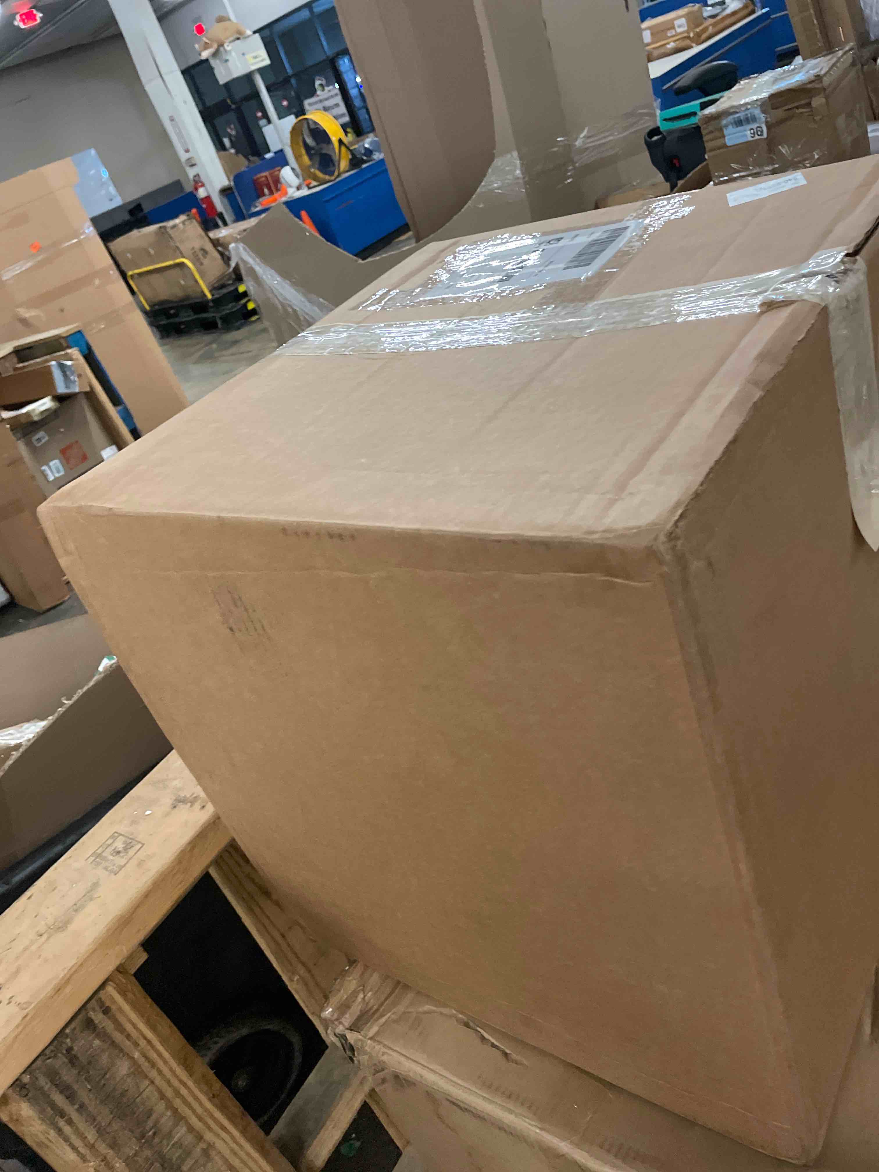 https://s3.amazonaws.com/lotting-images-prod/phillipi/GRA2160451_1758866559136.jpeg