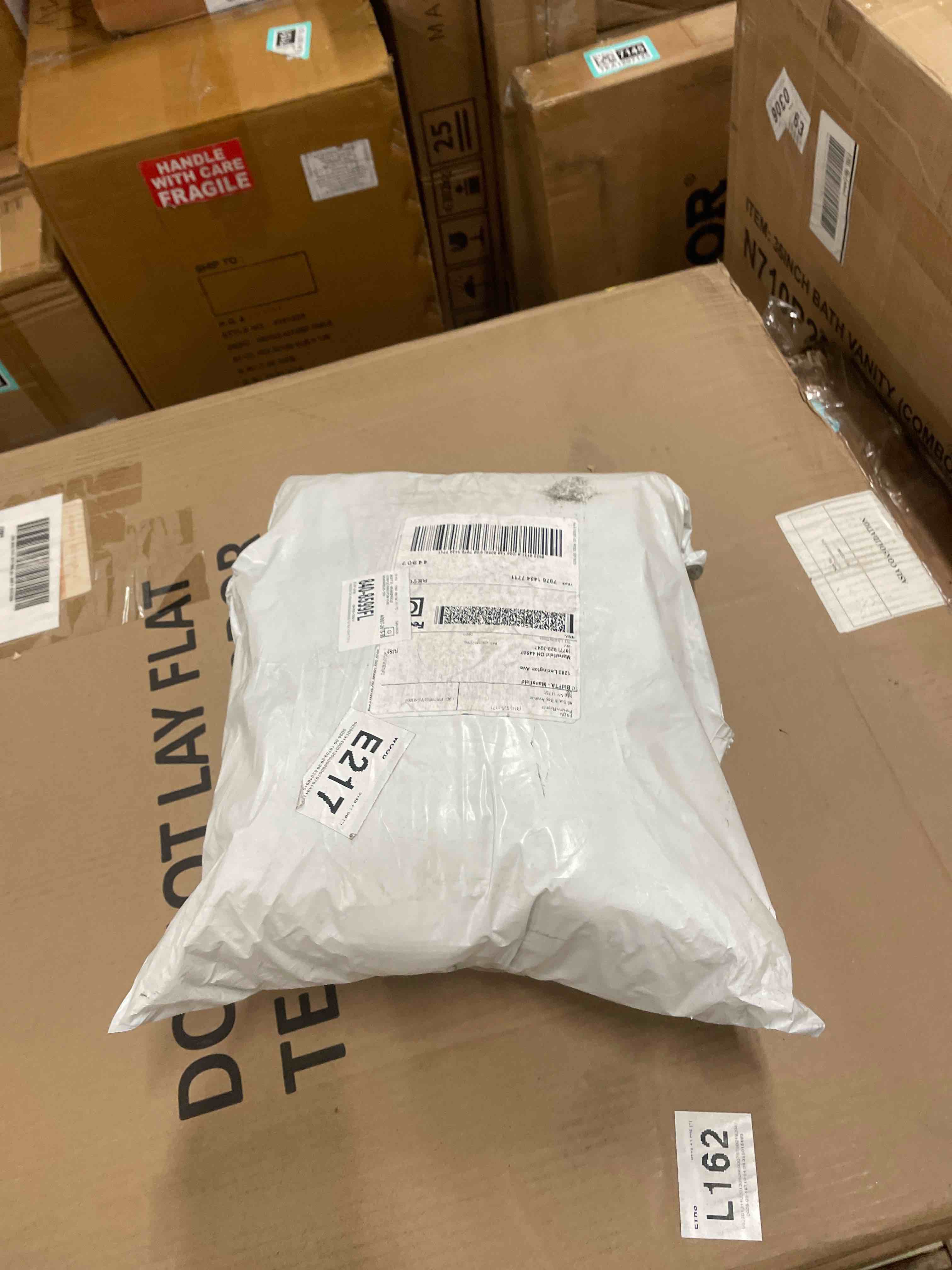 https://s3.amazonaws.com/lotting-images-prod/phillipi/GRA2160456_1758867320074.jpeg