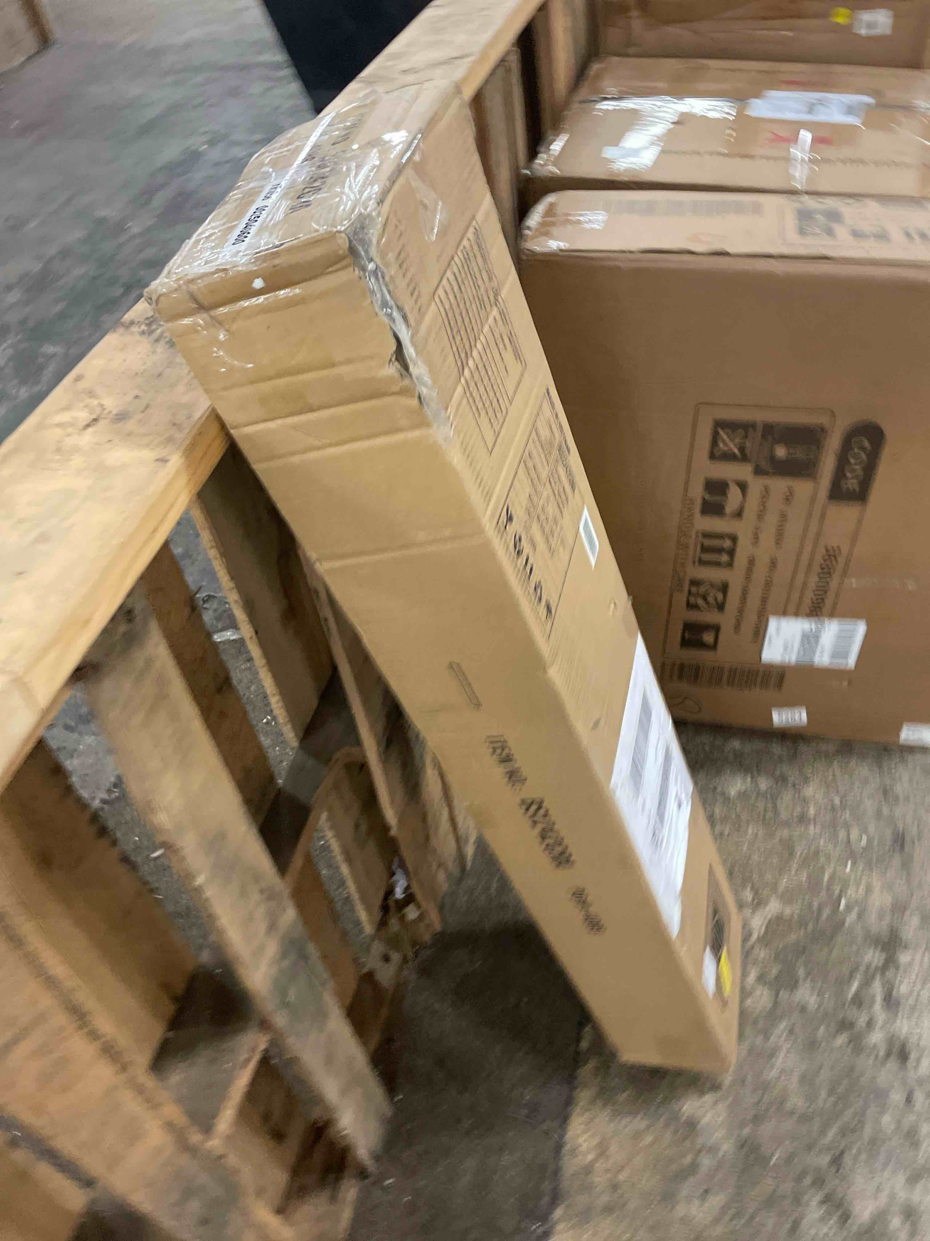 https://s3.amazonaws.com/lotting-images-prod/phillipi/GRA2160465_1758870308783.jpeg