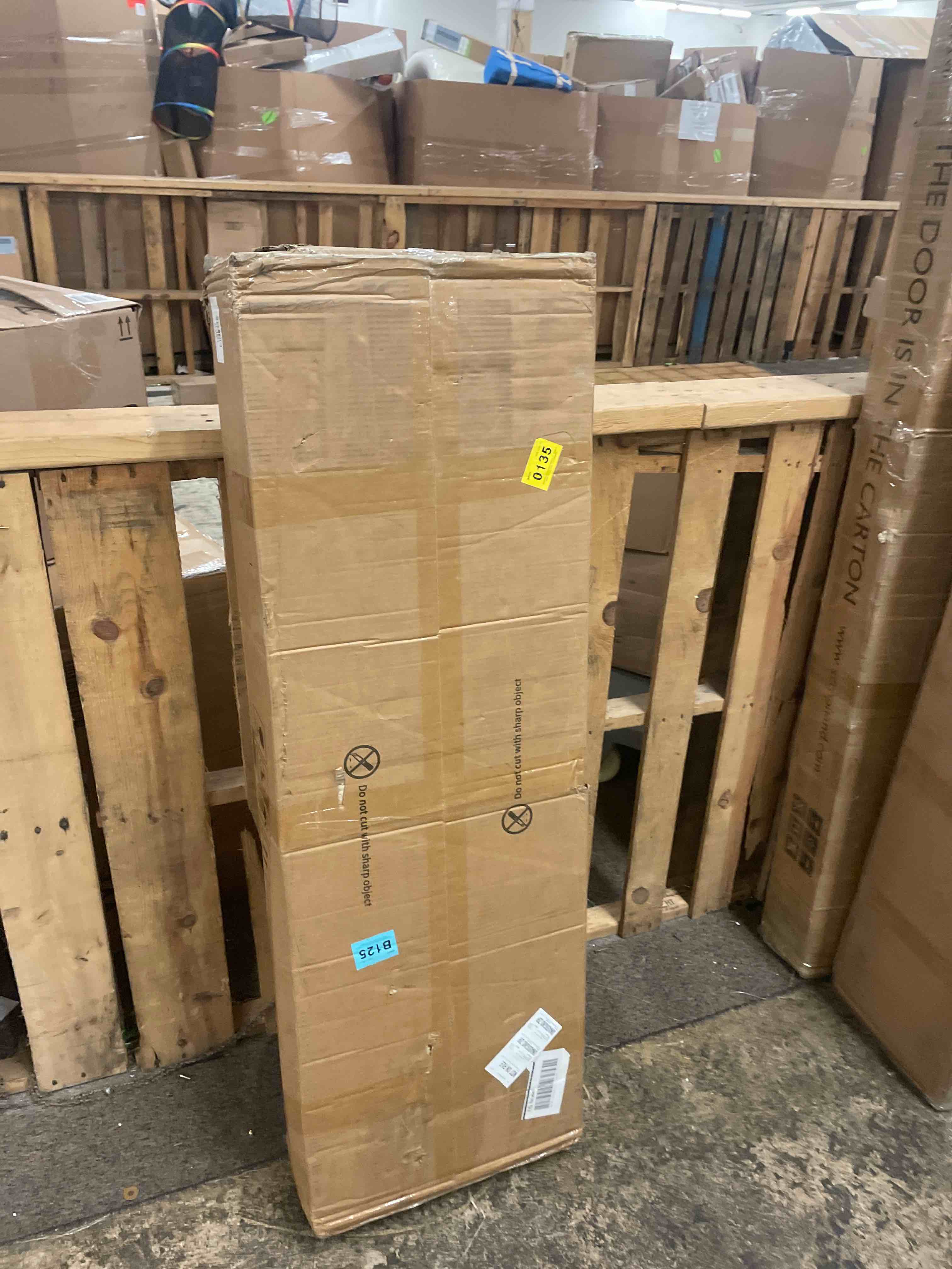 https://s3.amazonaws.com/lotting-images-prod/phillipi/GRA2160547_1759303235422.jpeg