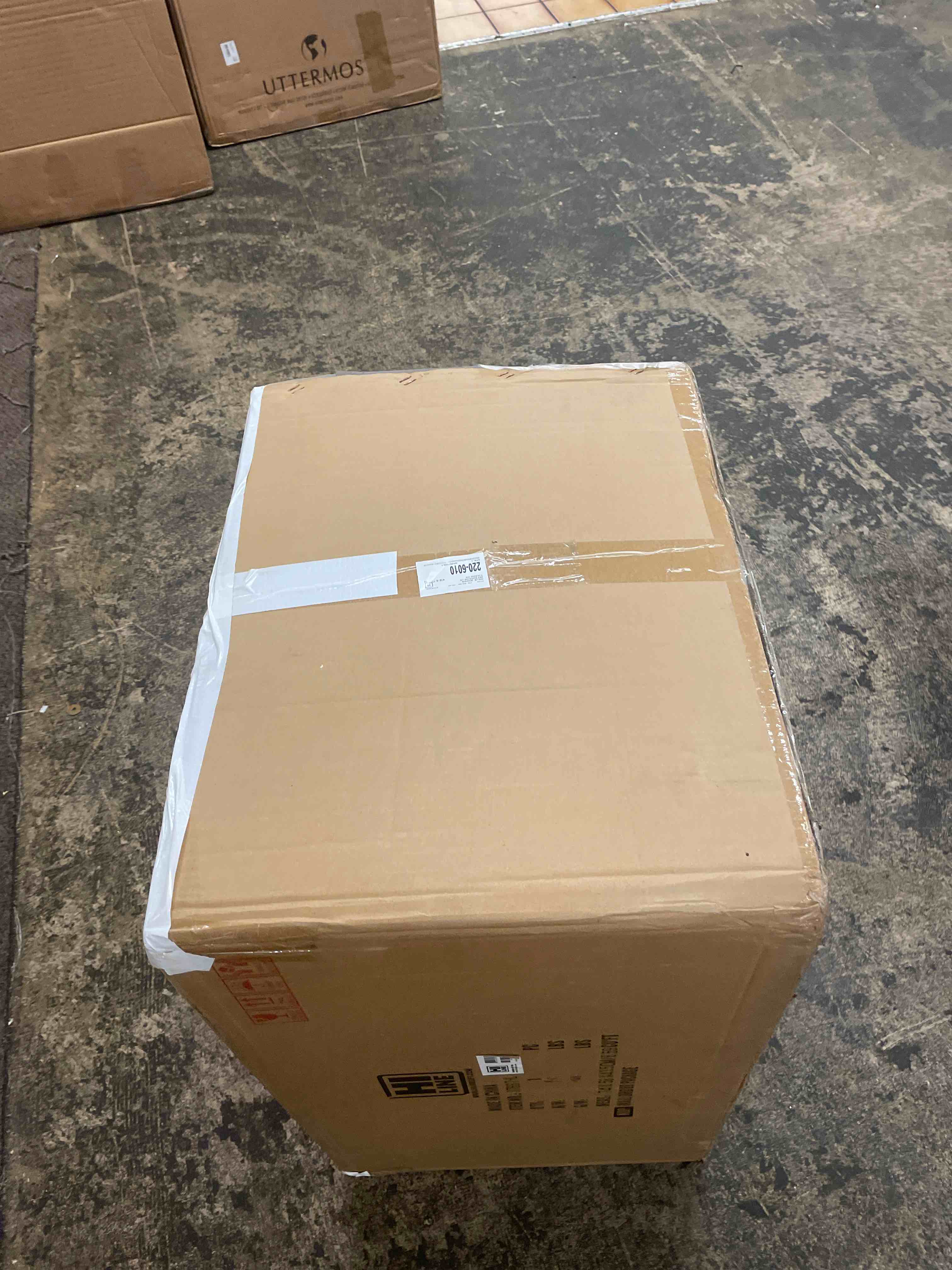 https://s3.amazonaws.com/lotting-images-prod/phillipi/GRA2160559_1759300416480.jpeg