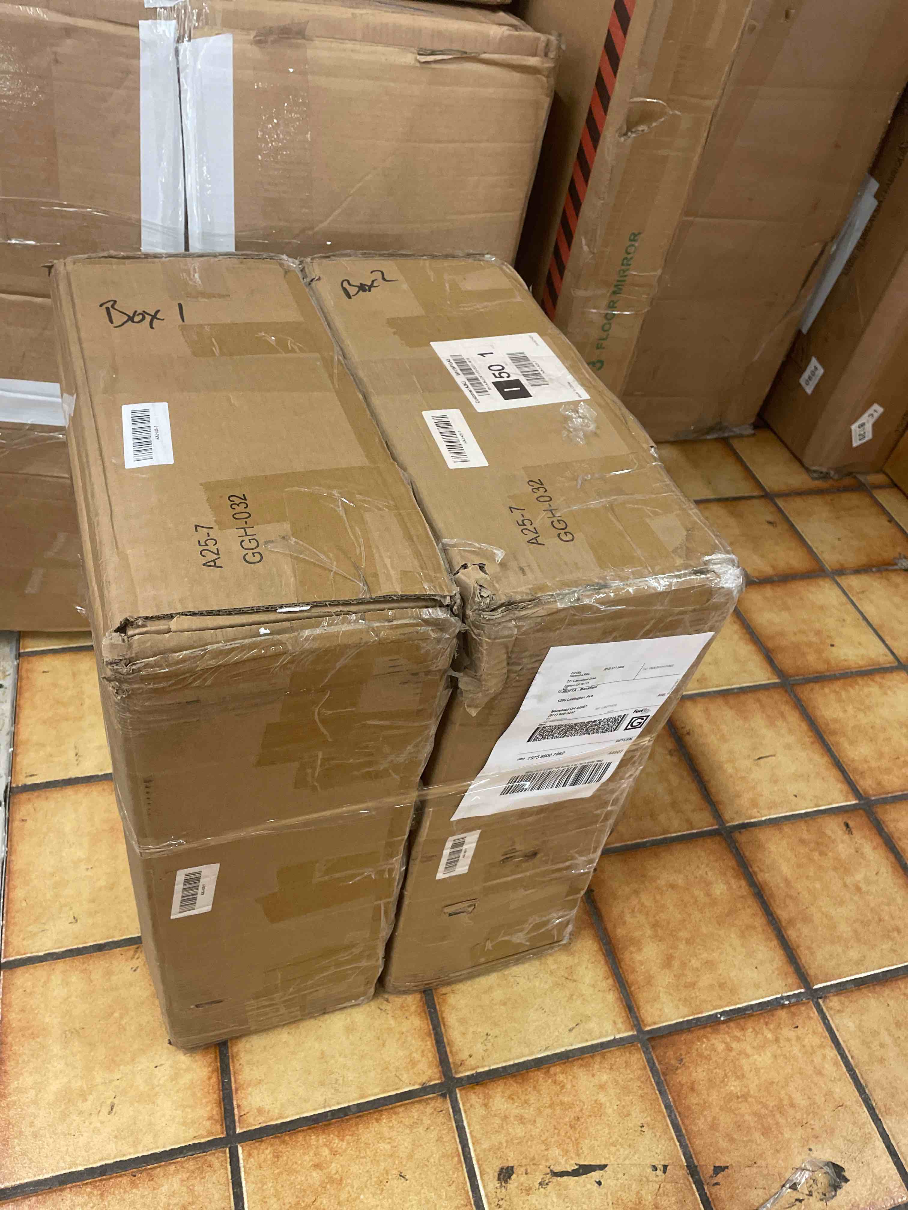 https://s3.amazonaws.com/lotting-images-prod/phillipi/GRA2160565_1759298447541.jpeg