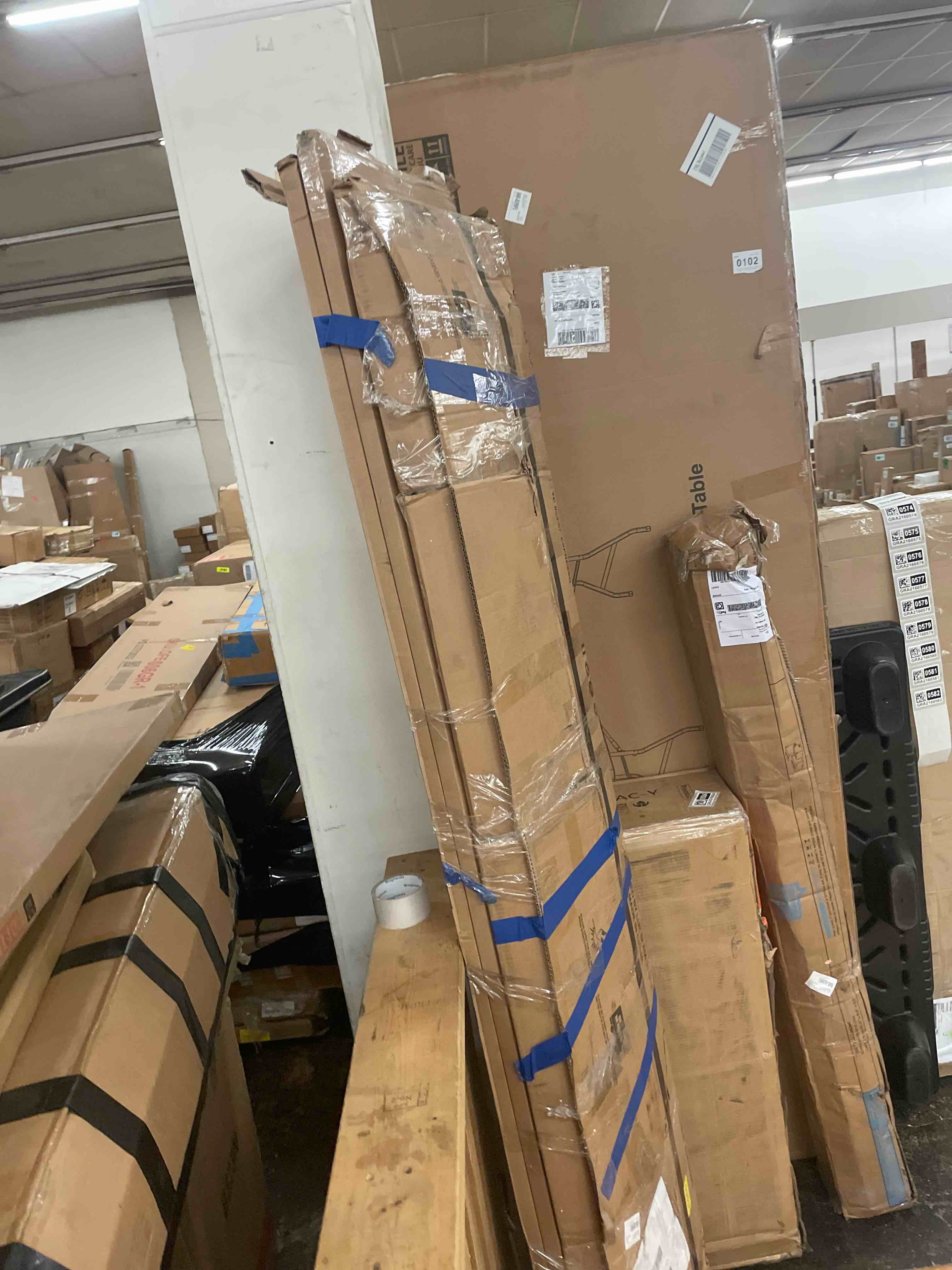 https://s3.amazonaws.com/lotting-images-prod/phillipi/GRA2160582_1759283599561.jpeg
