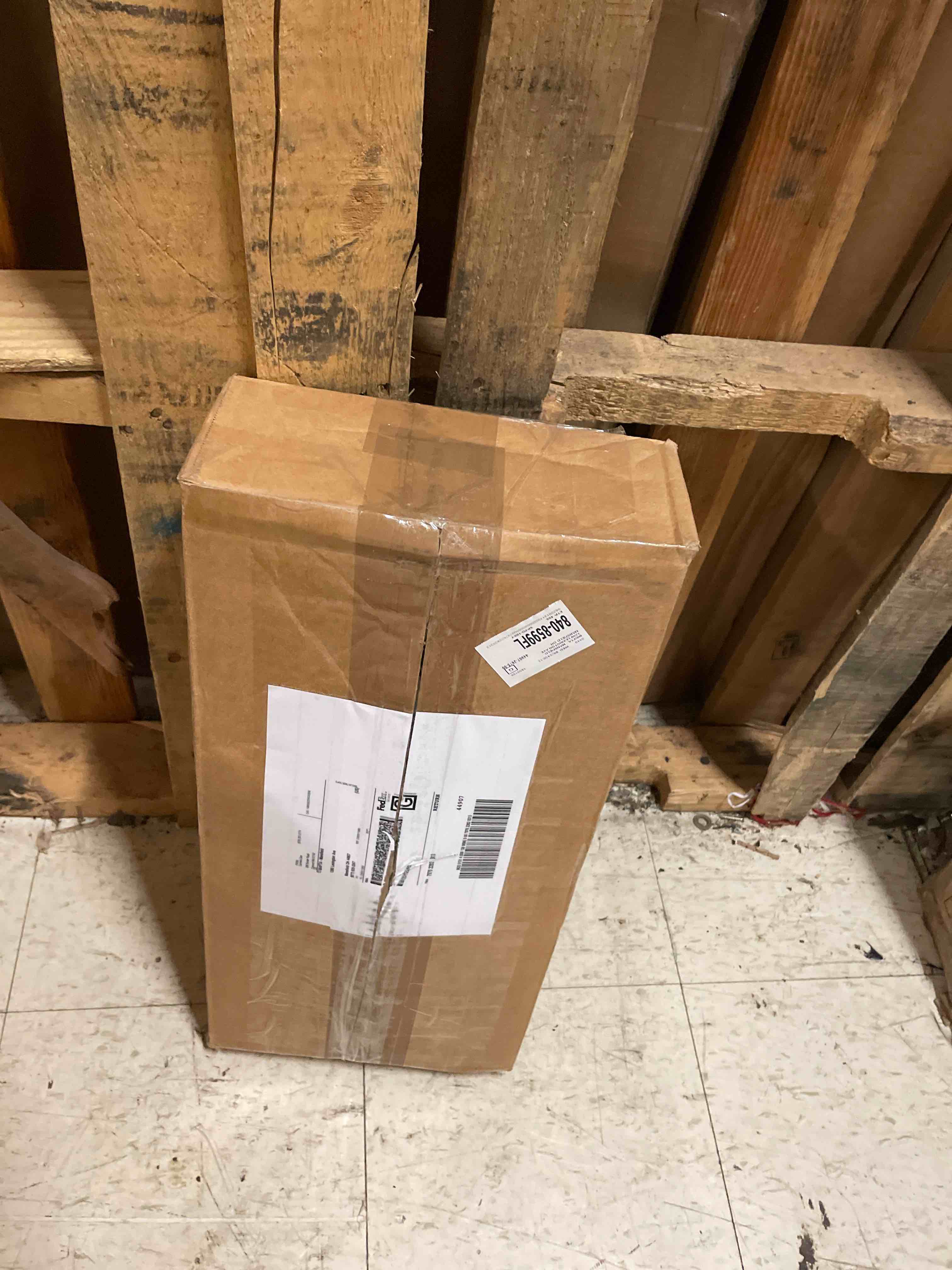 https://s3.amazonaws.com/lotting-images-prod/phillipi/GRA2160602_1759441567296.jpeg