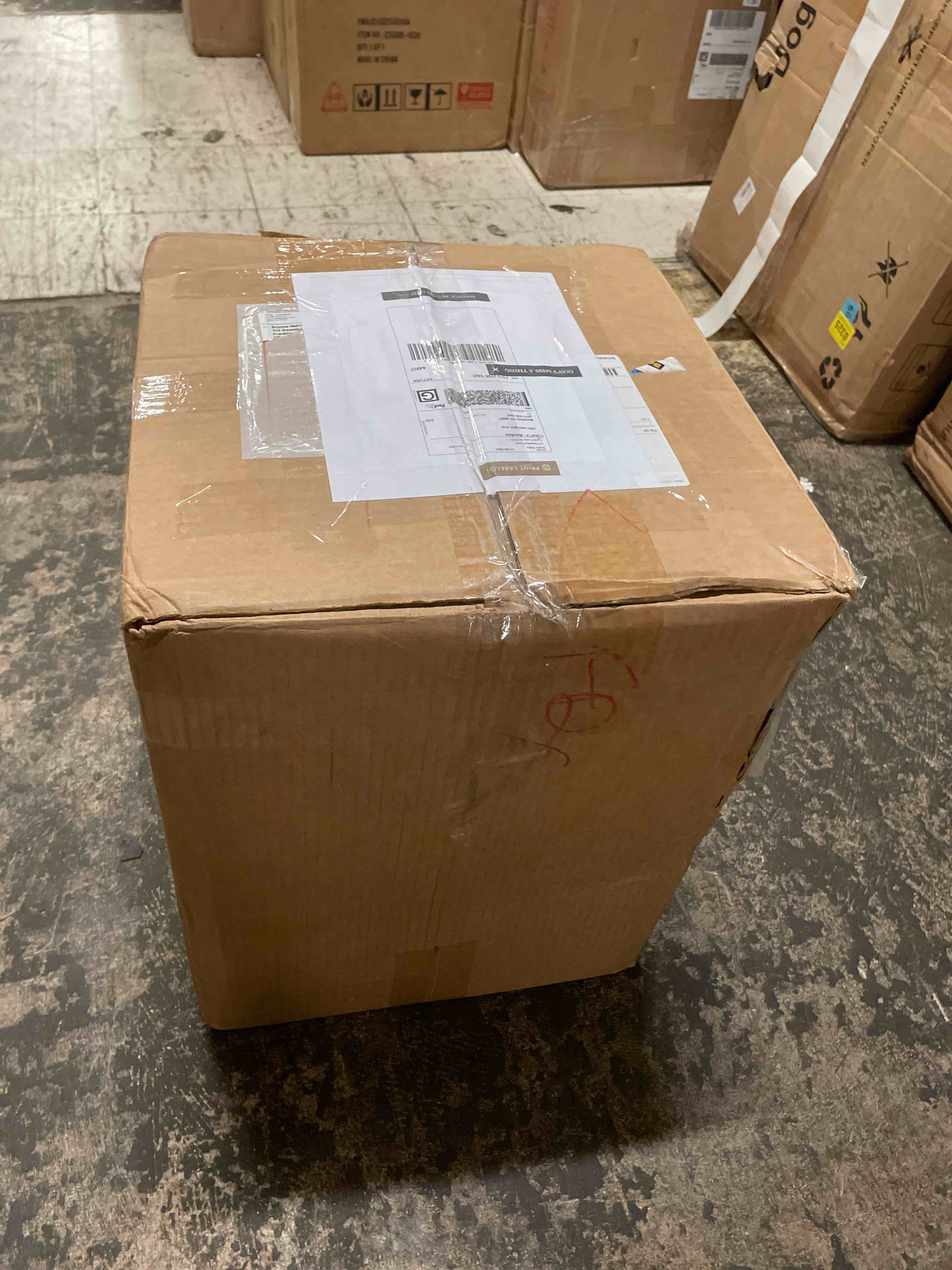 https://s3.amazonaws.com/lotting-images-prod/phillipi/GRA2160611_1759444925603.jpeg